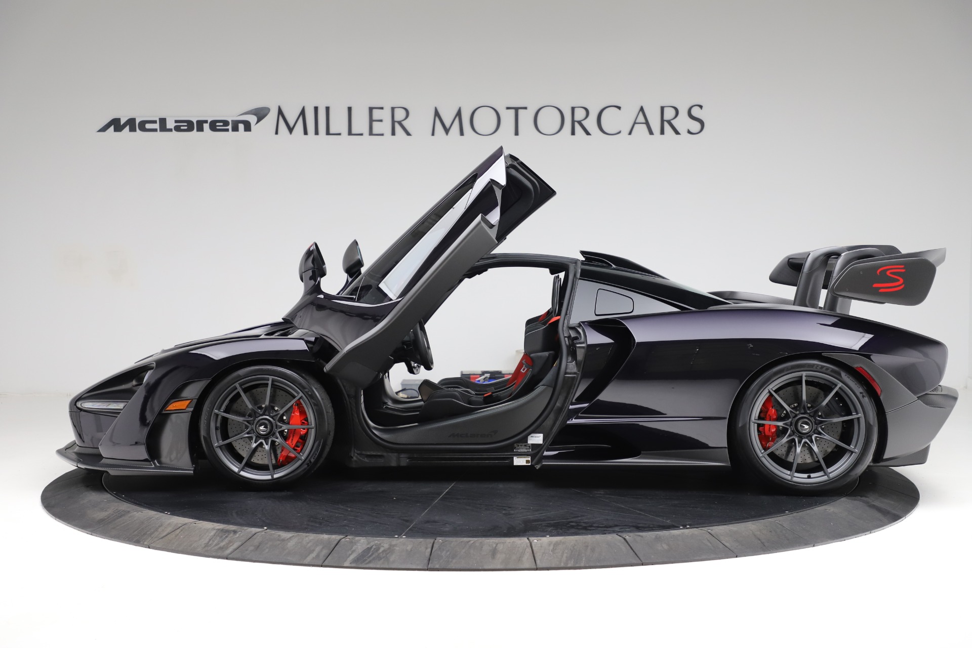 Used-2019-McLaren-Senna