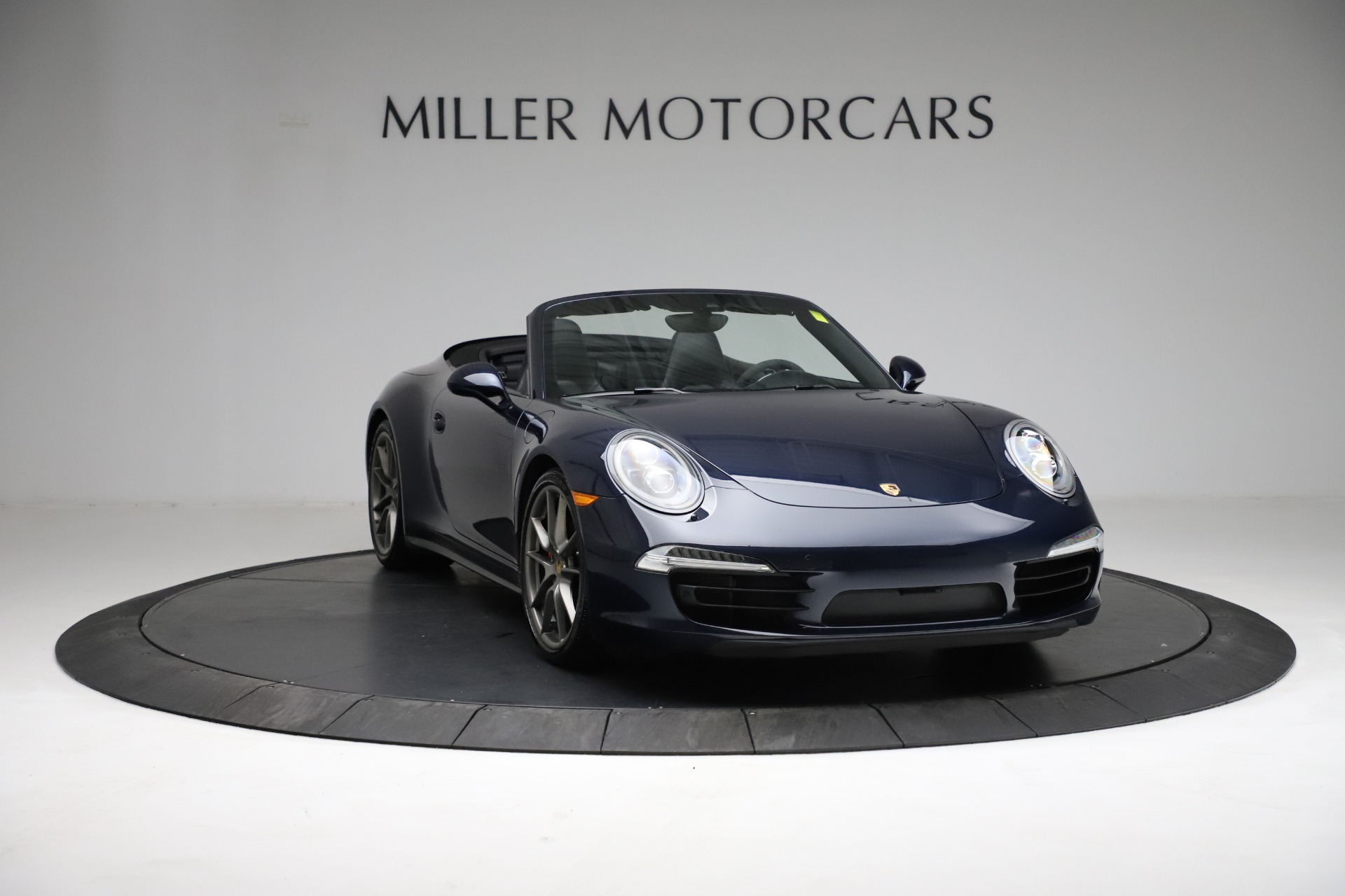 Used-2015-Porsche-911-Carrera-4S