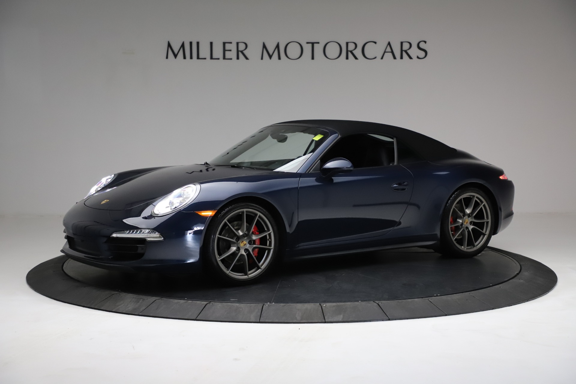 Used-2015-Porsche-911-Carrera-4S