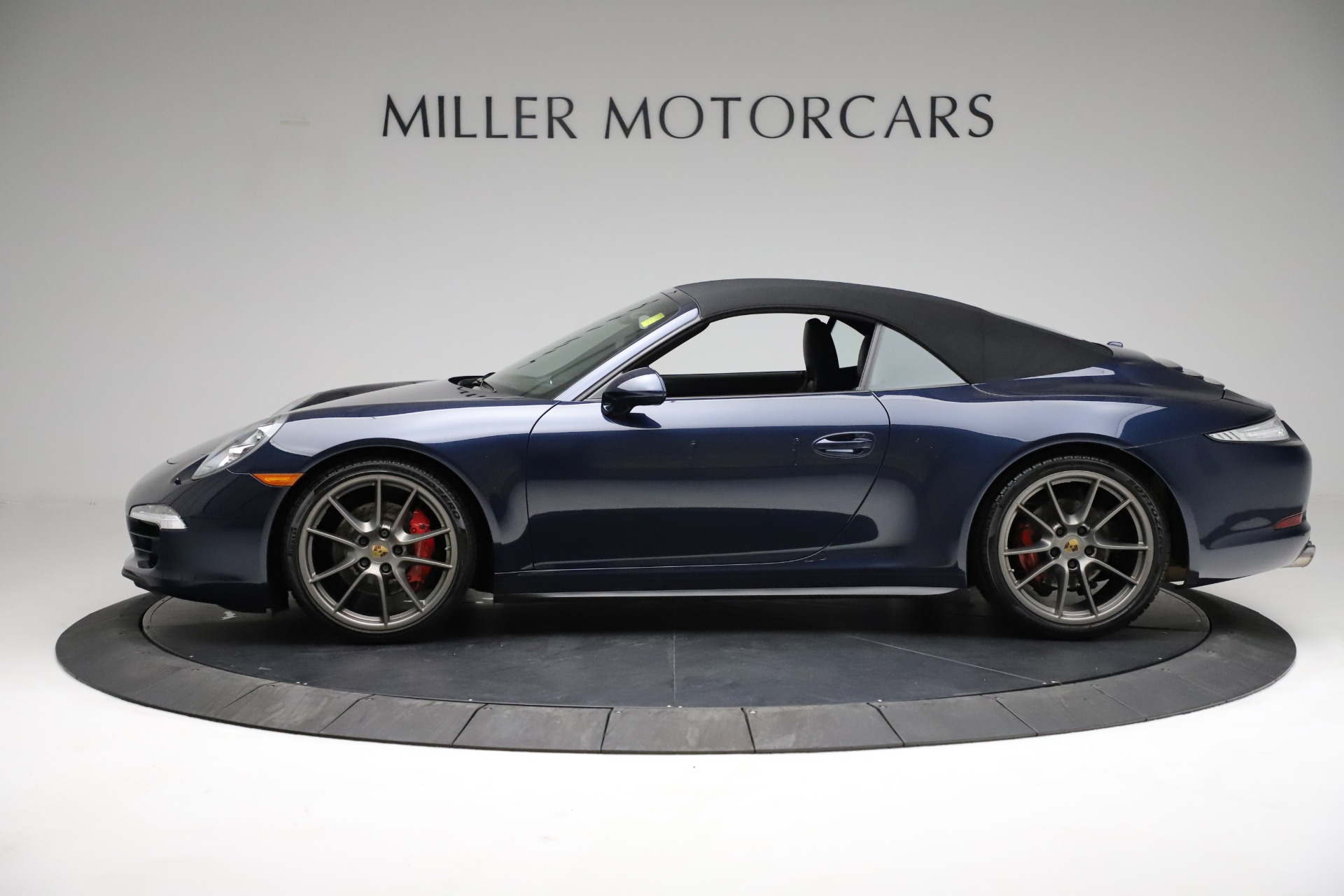 Used-2015-Porsche-911-Carrera-4S