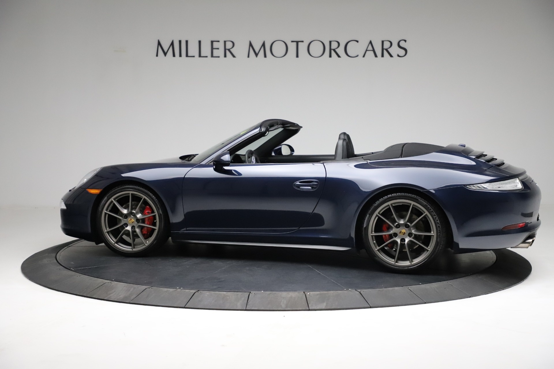 Used-2015-Porsche-911-Carrera-4S