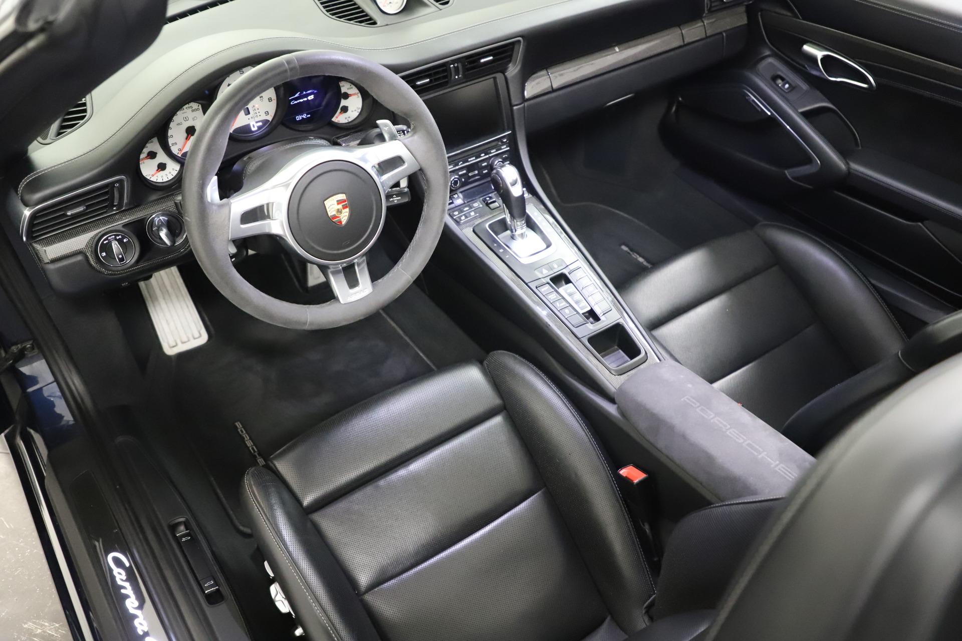 Used-2015-Porsche-911-Carrera-4S