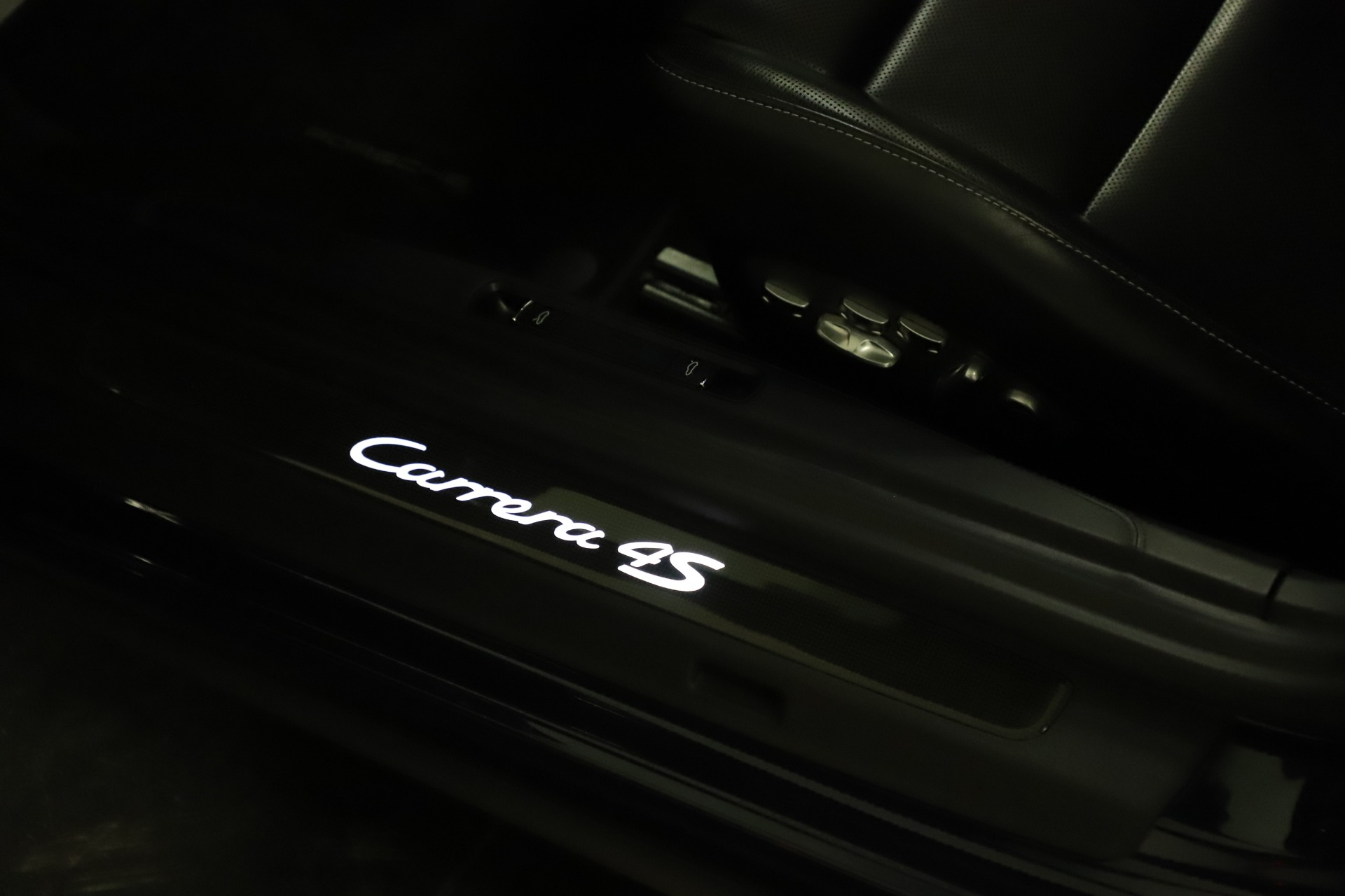 Used-2015-Porsche-911-Carrera-4S