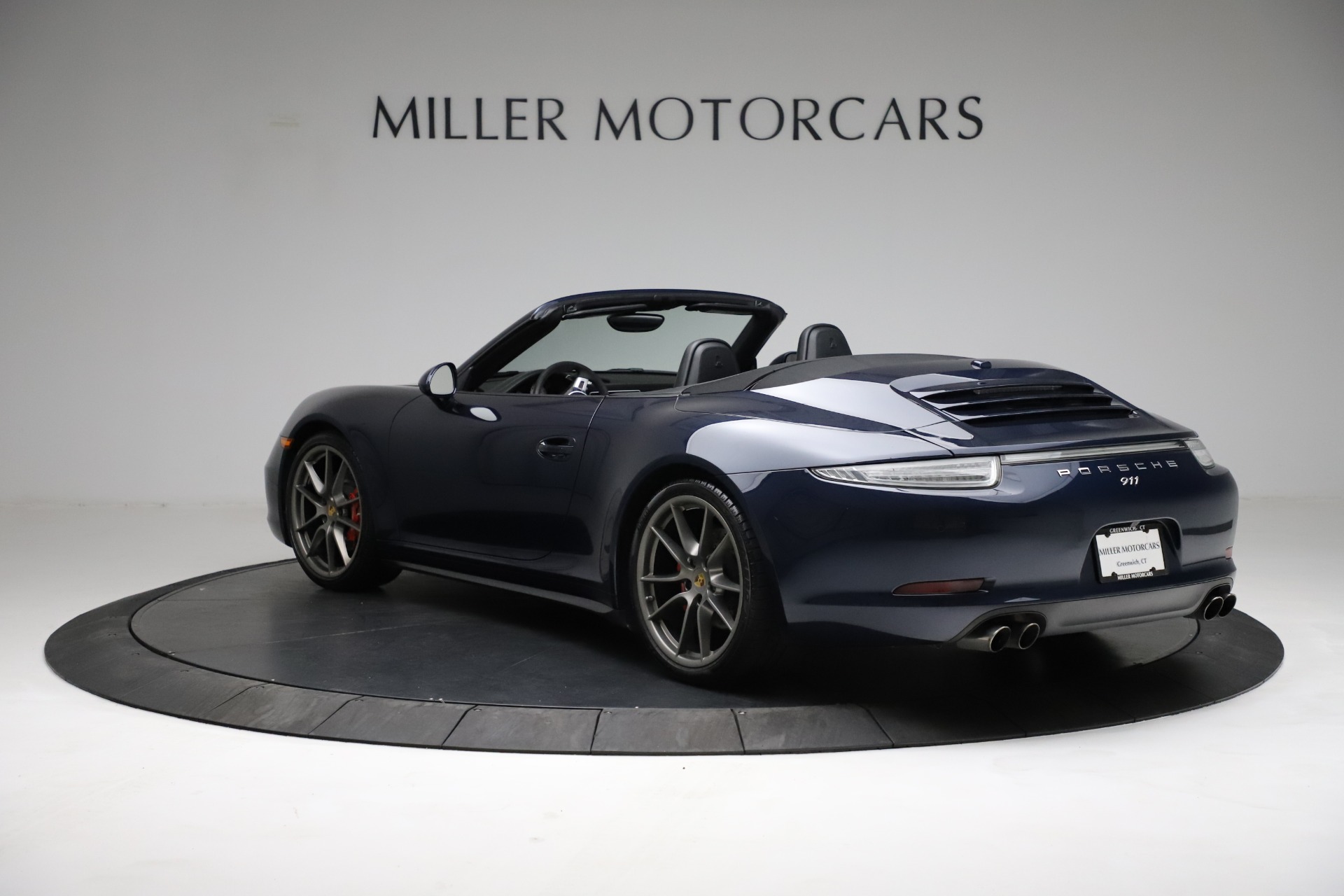 Used-2015-Porsche-911-Carrera-4S