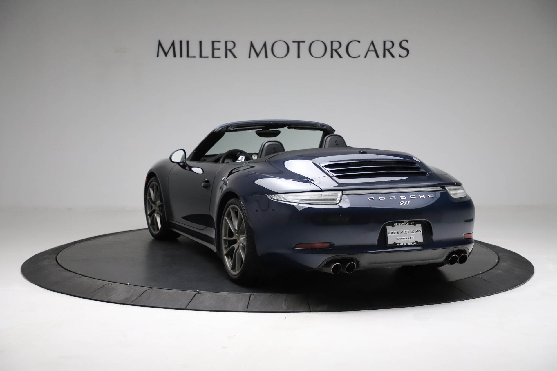 Used-2015-Porsche-911-Carrera-4S