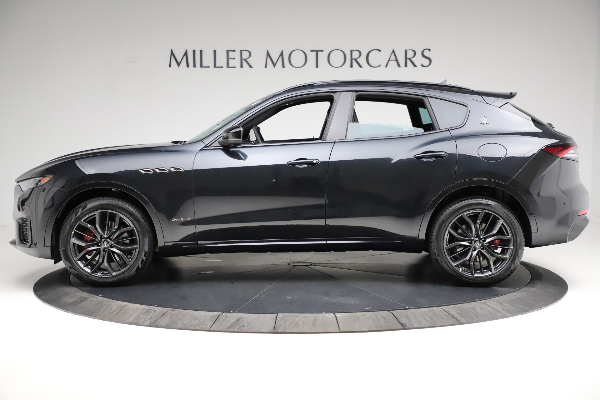 New-2021-Maserati-Levante-Q4-GranSport