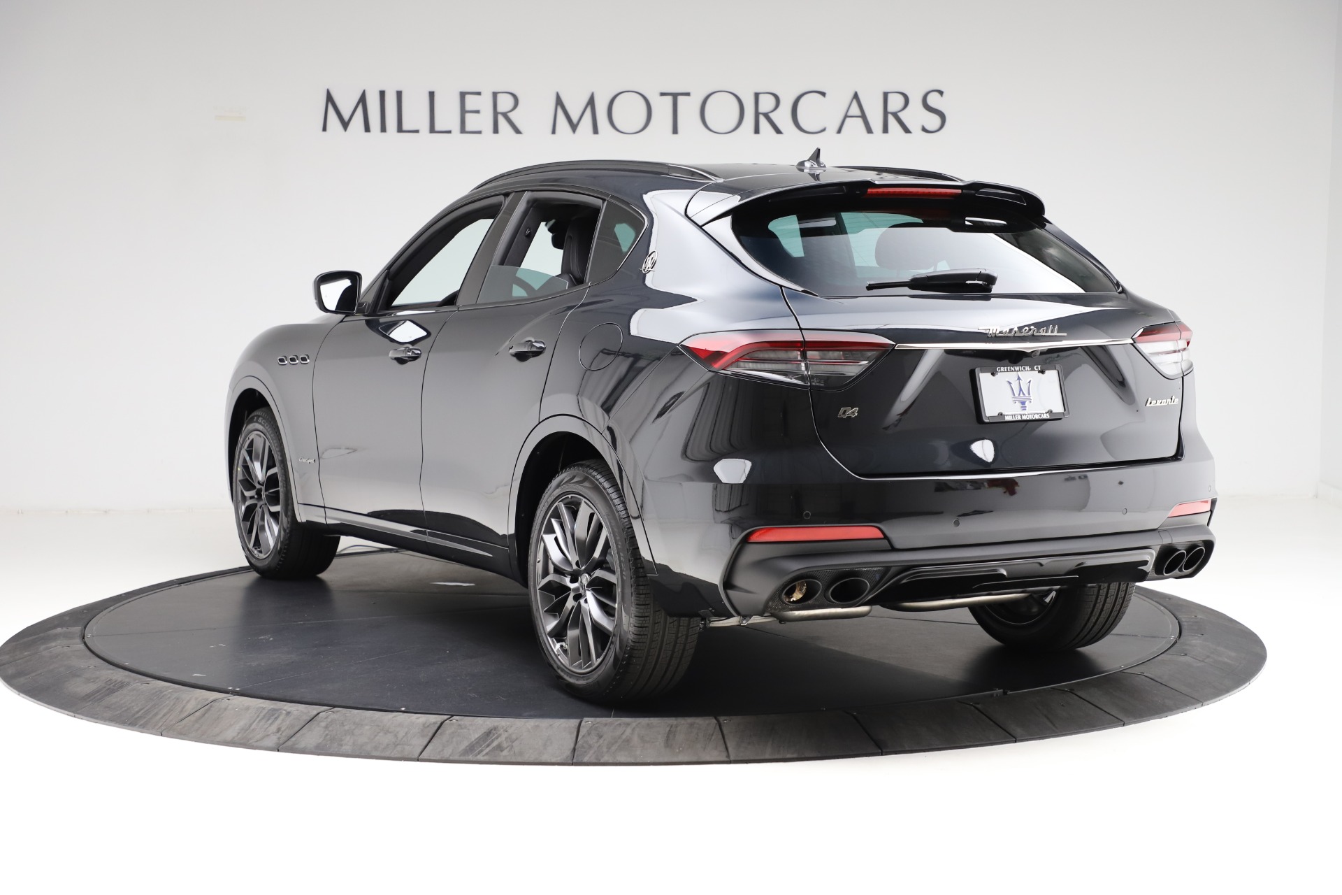 New-2021-Maserati-Levante-Q4-GranSport