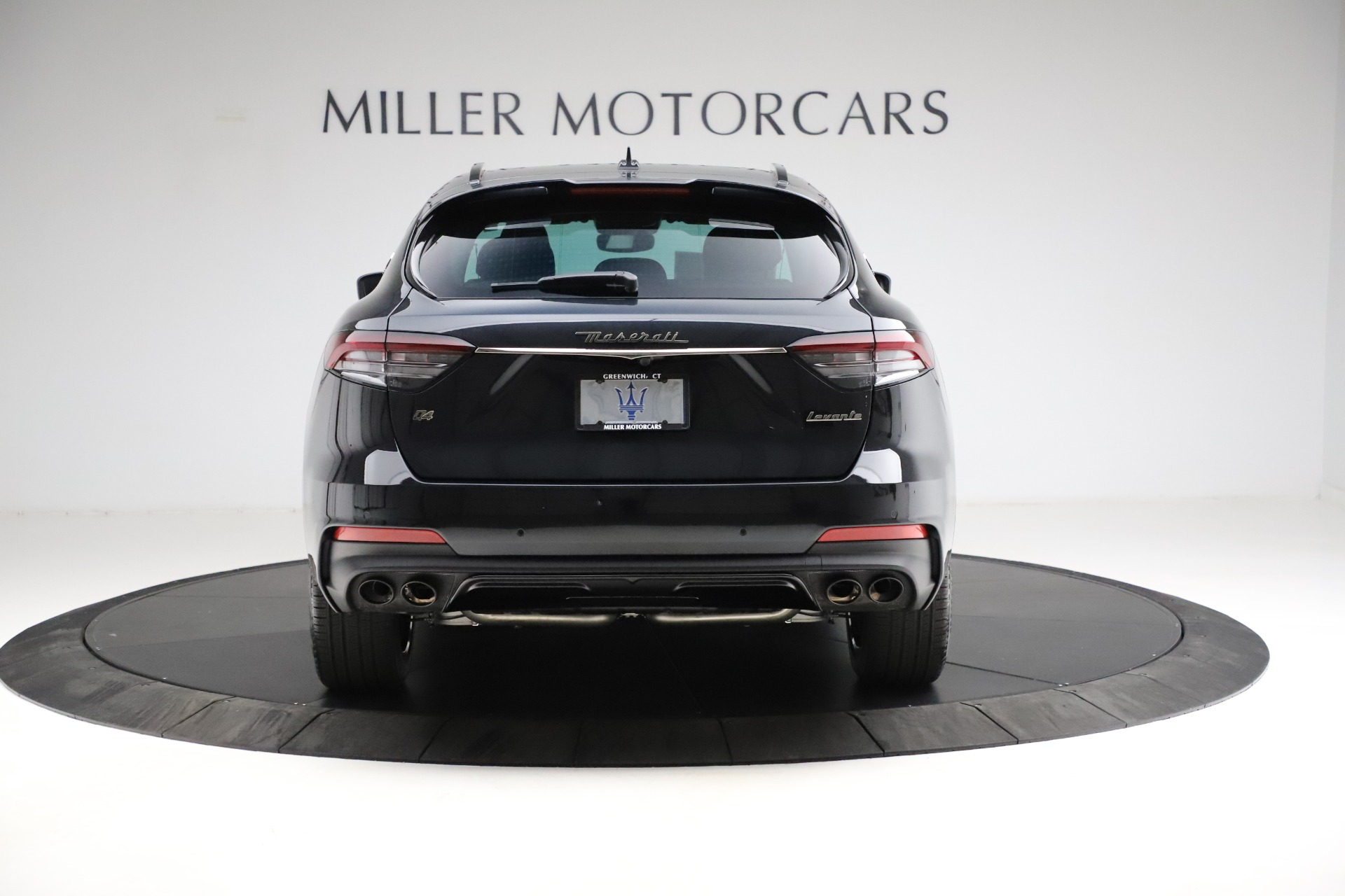 New-2021-Maserati-Levante-Q4-GranSport