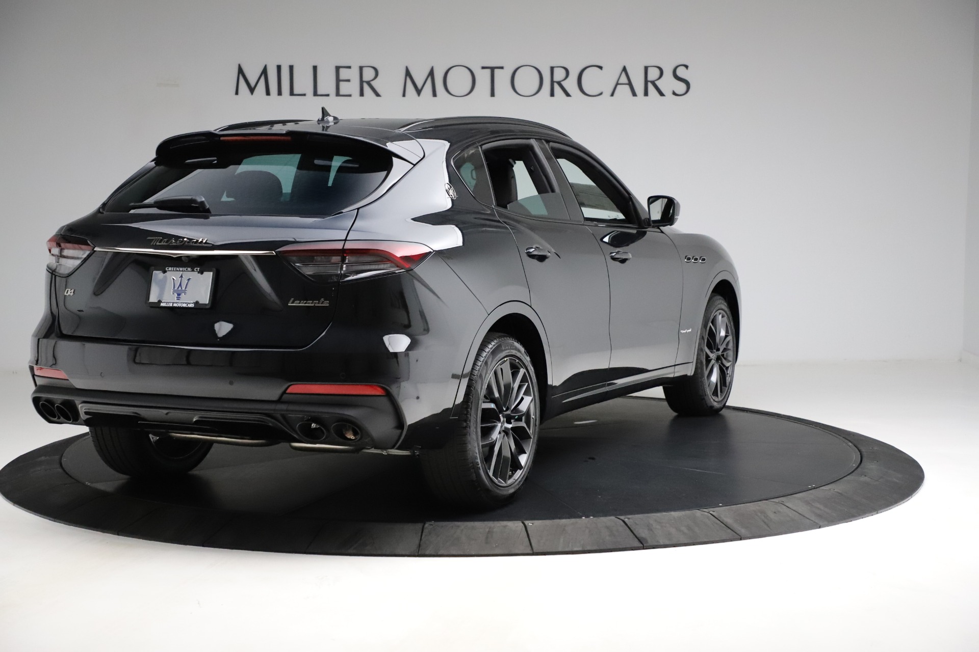 New-2021-Maserati-Levante-Q4-GranSport