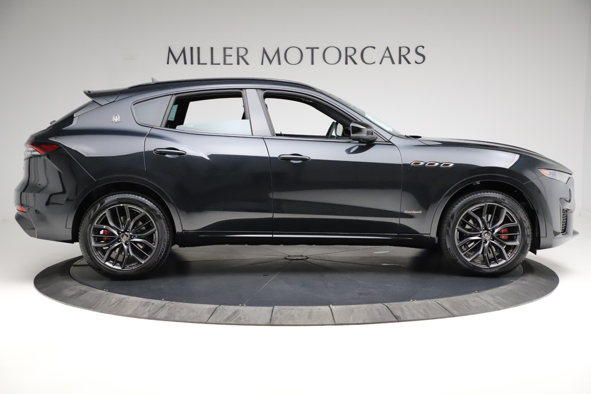 New-2021-Maserati-Levante-Q4-GranSport