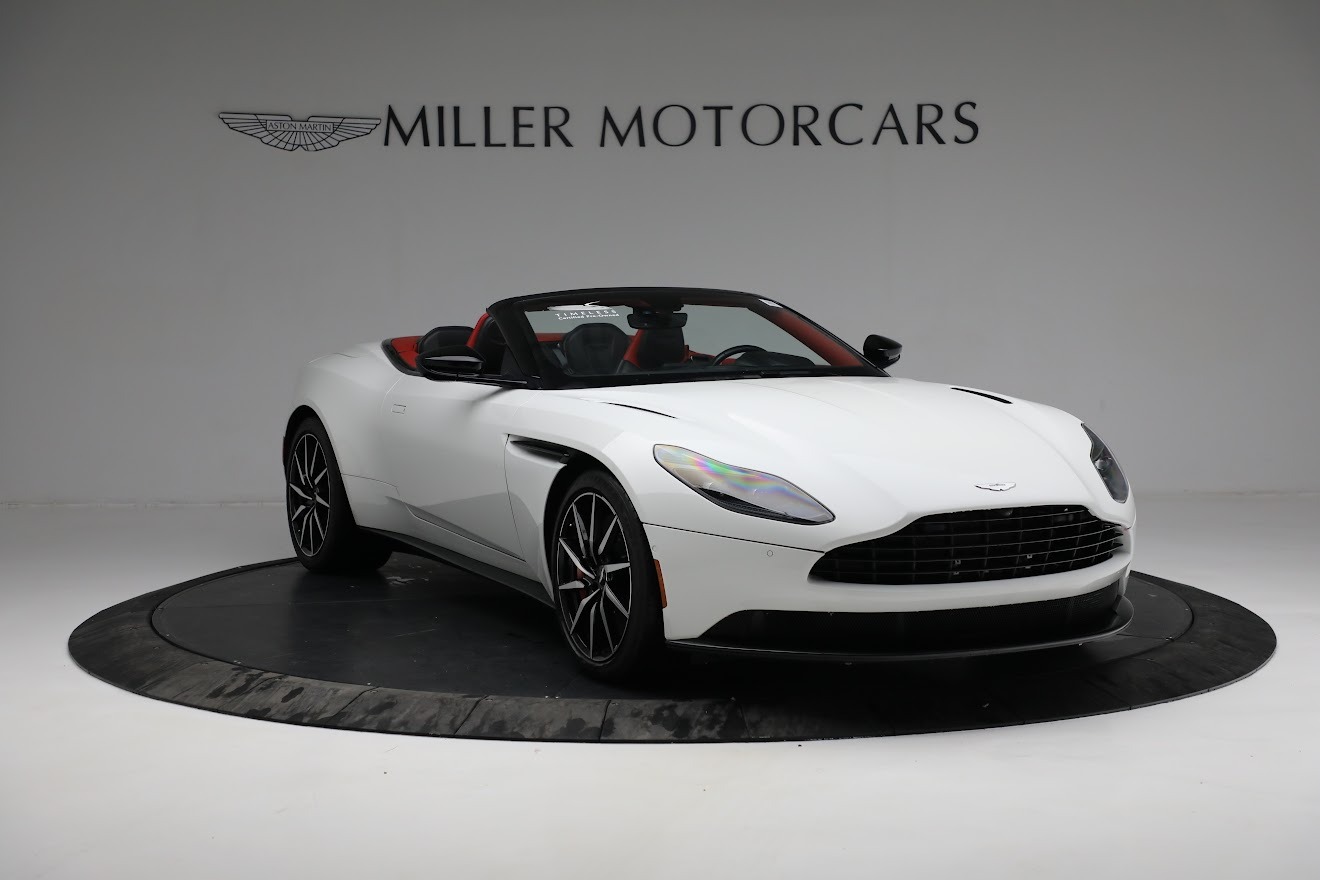 Used-2019-Aston-Martin-DB11-Volante