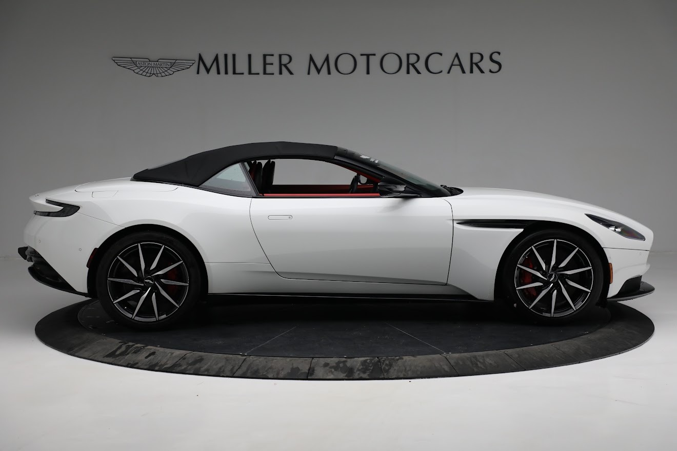 Used-2019-Aston-Martin-DB11-Volante