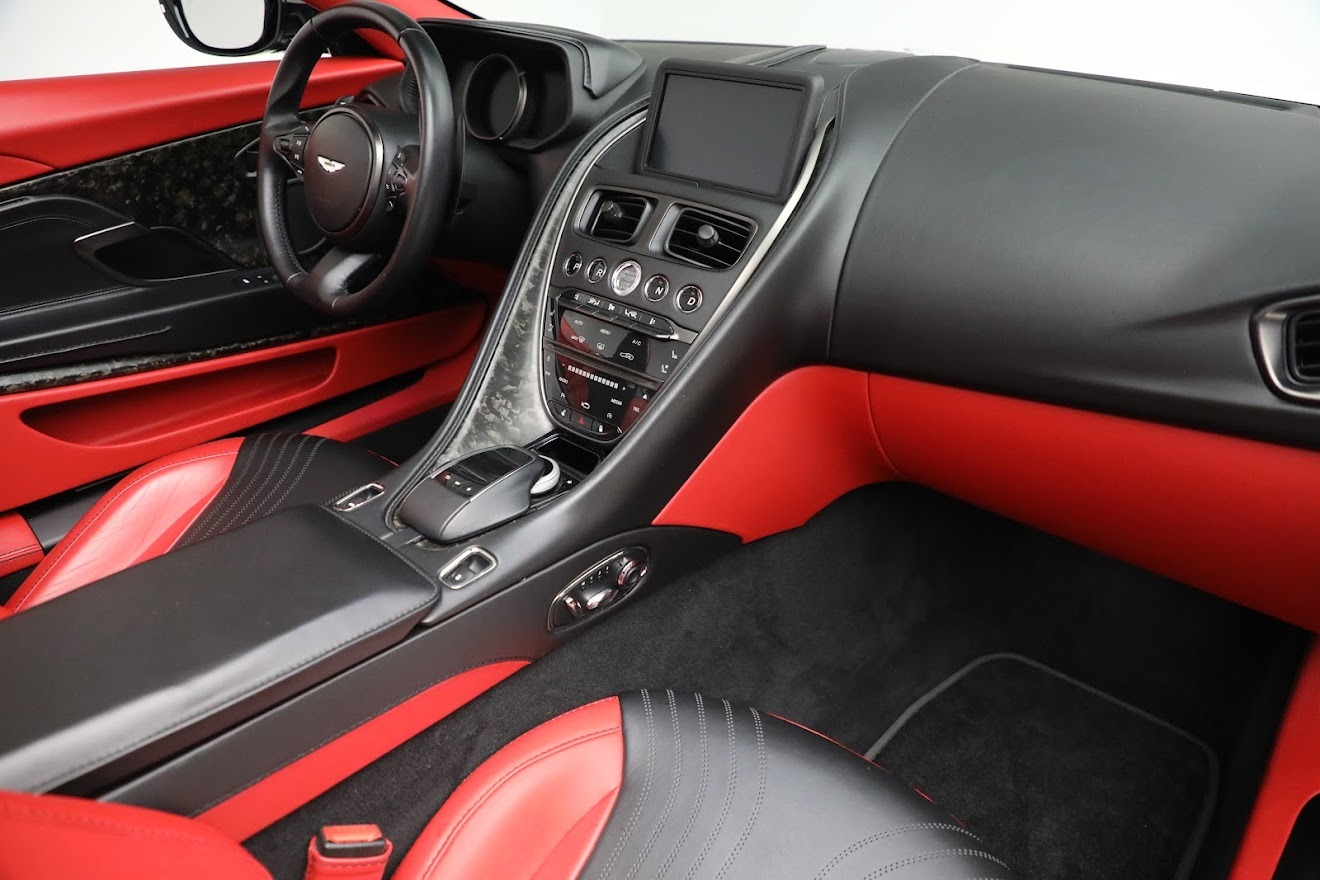 Used-2019-Aston-Martin-DB11-Volante