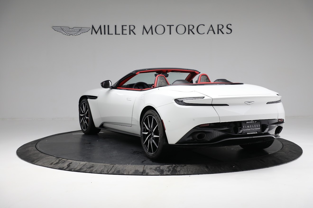 Used-2019-Aston-Martin-DB11-Volante