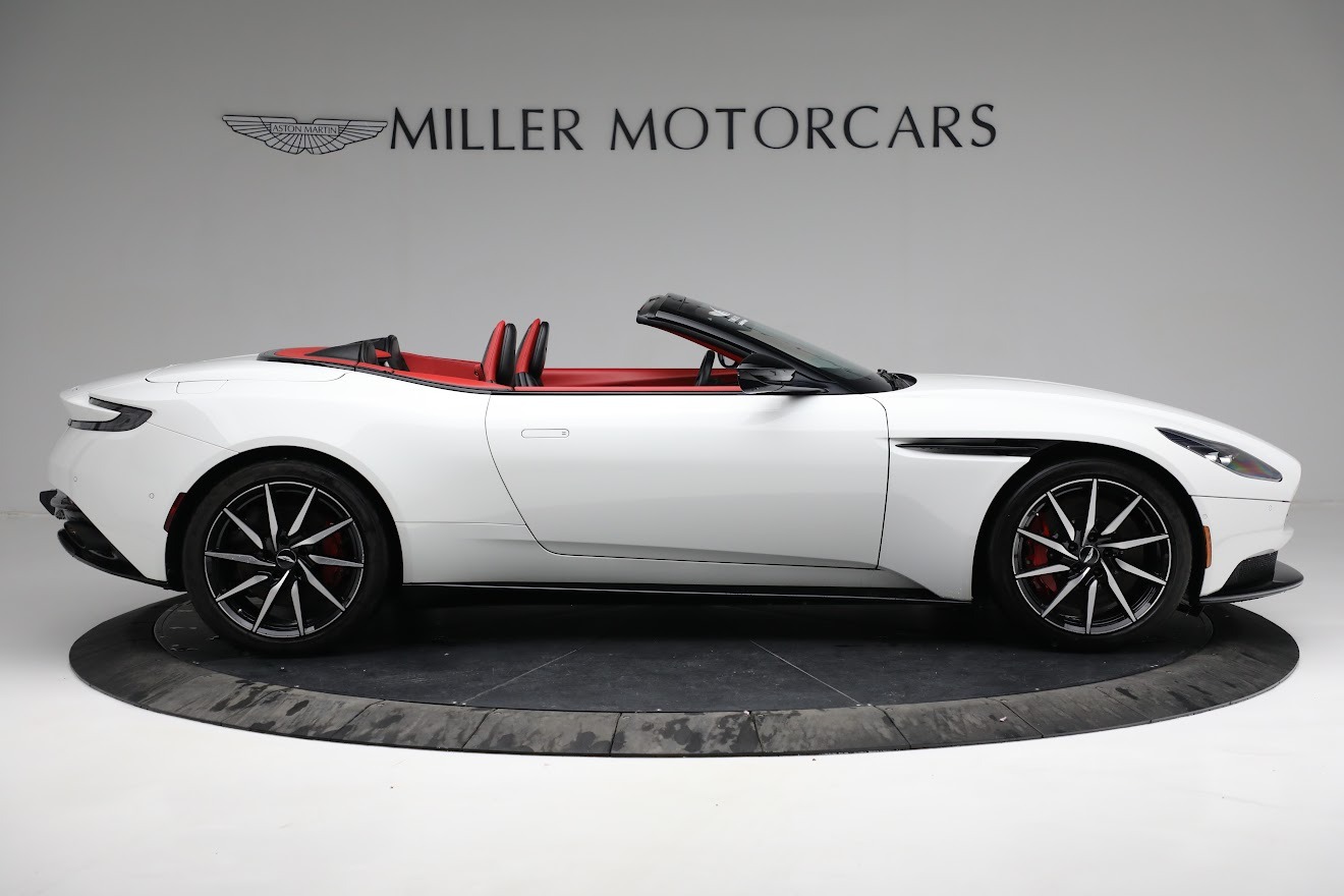 Used-2019-Aston-Martin-DB11-Volante