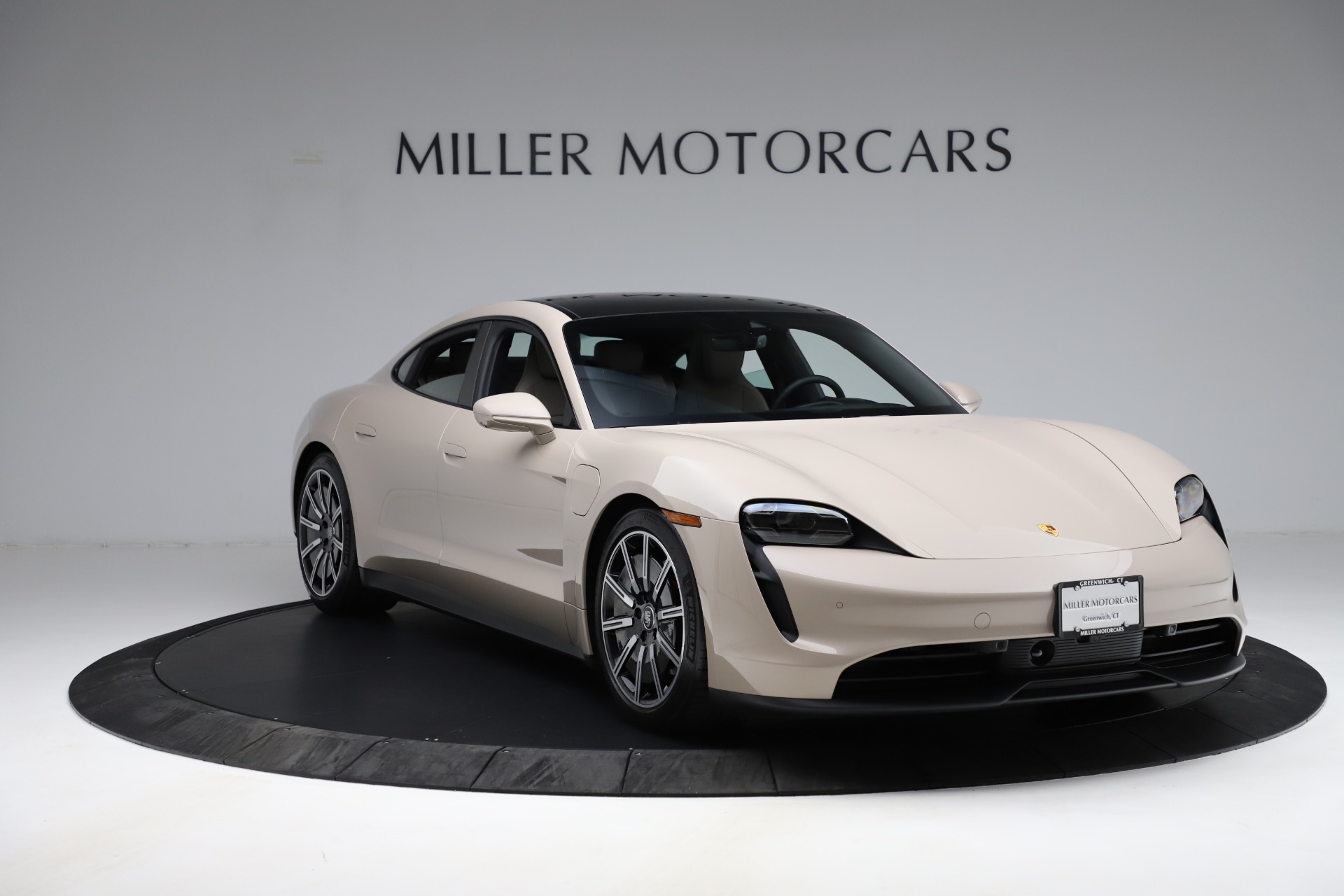 Used-2021-Porsche-Taycan-4S