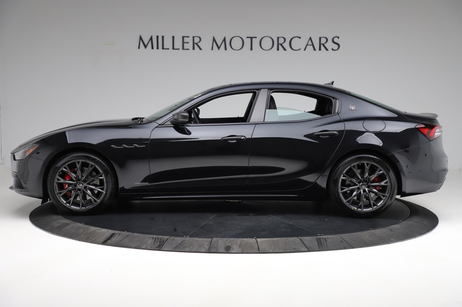 New-2021-Maserati-Ghibli-S-Q4-GranSport