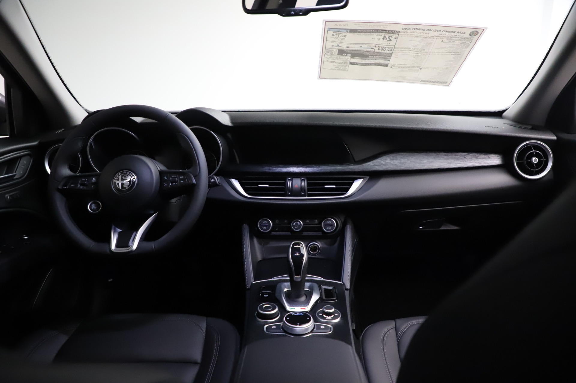 New-2021-Alfa-Romeo-Stelvio-Q4