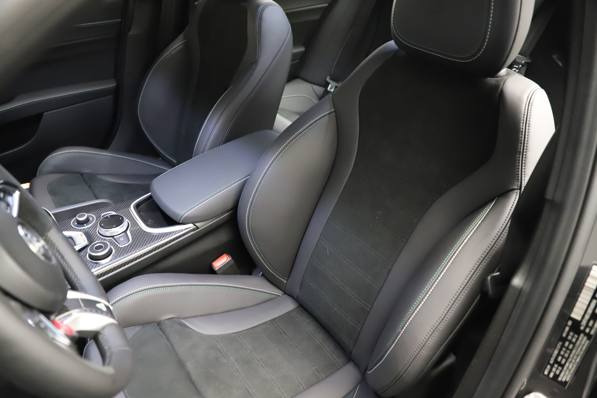 New-2021-Alfa-Romeo-Giulia-Quadrifoglio