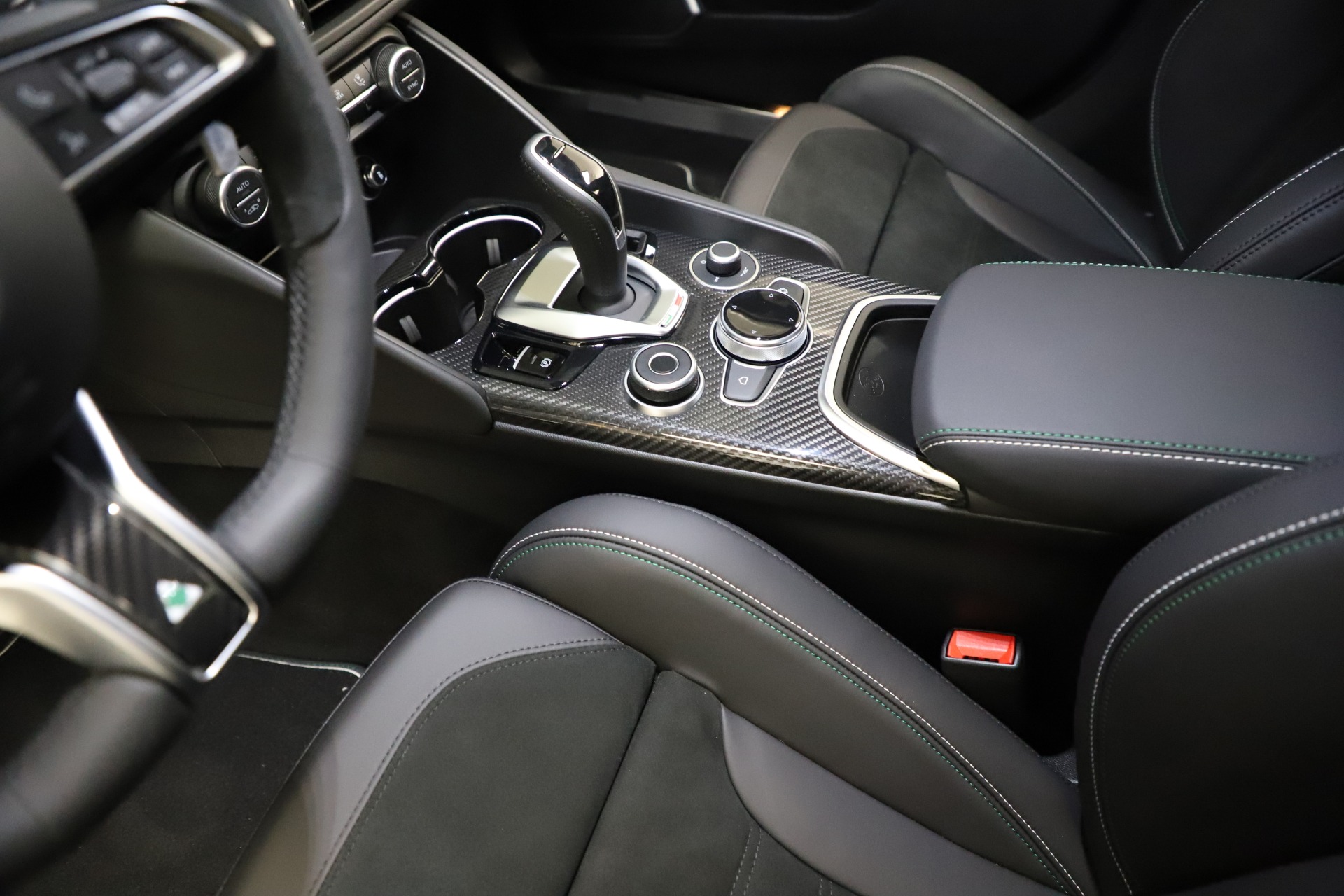 New-2021-Alfa-Romeo-Giulia-Quadrifoglio