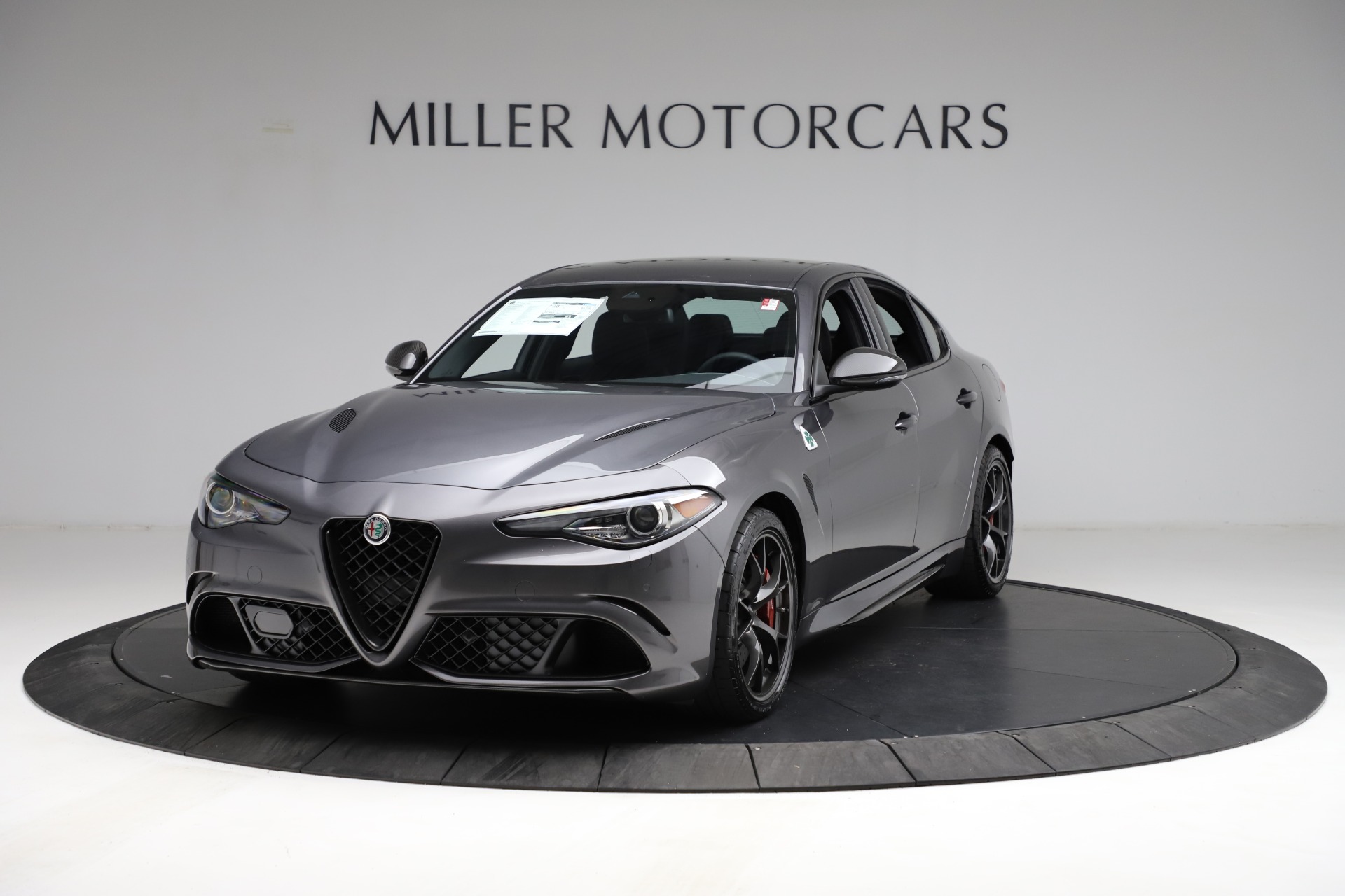 New-2021-Alfa-Romeo-Giulia-Quadrifoglio