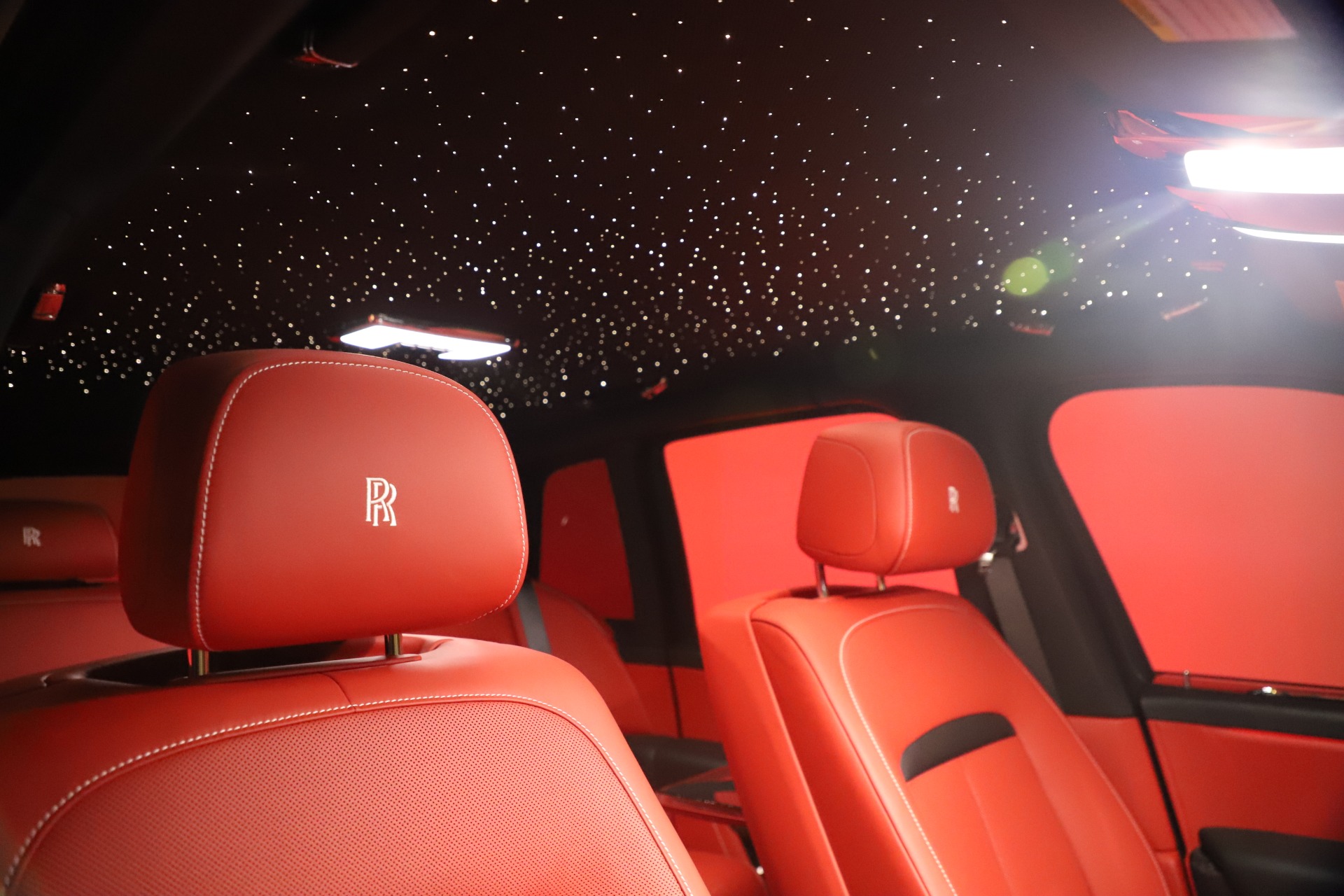 New-2021-Rolls-Royce-Cullinan-Black-Badge