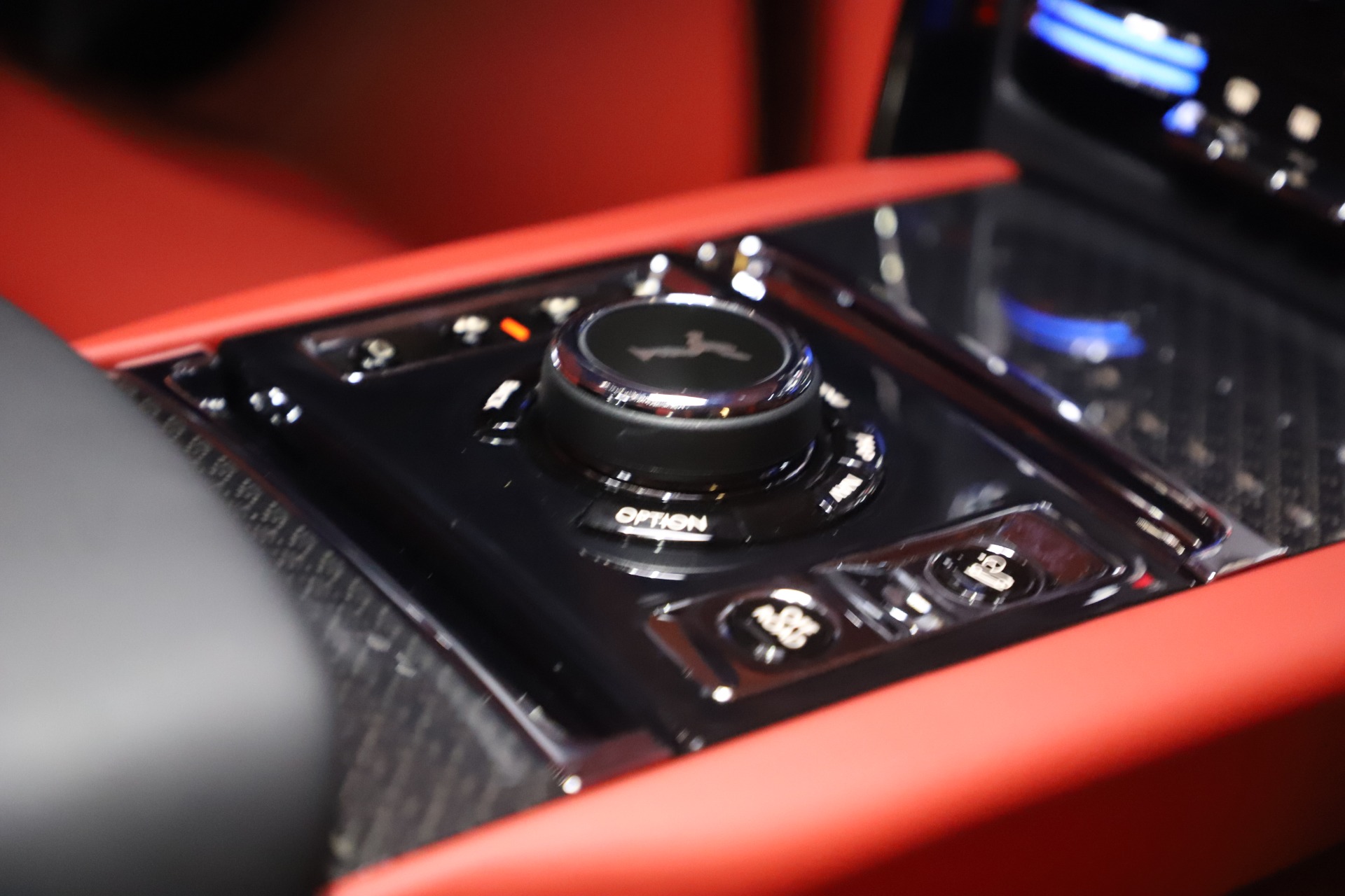 New-2021-Rolls-Royce-Cullinan-Black-Badge