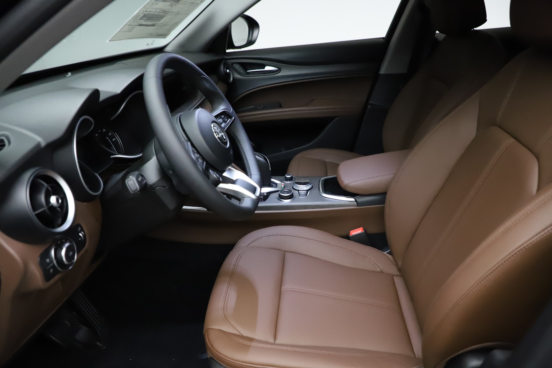 New-2021-Alfa-Romeo-Stelvio-Ti