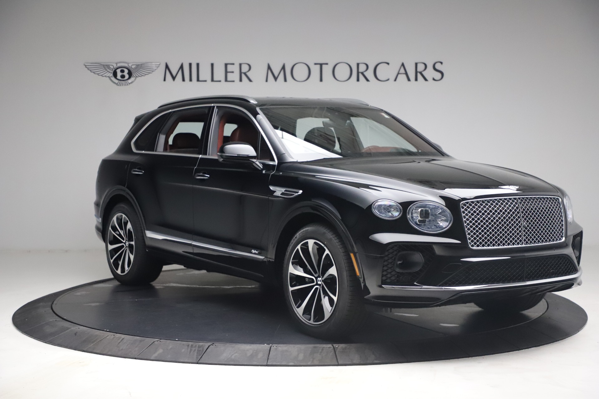 New-2021-Bentley-Bentayga-Hybrid