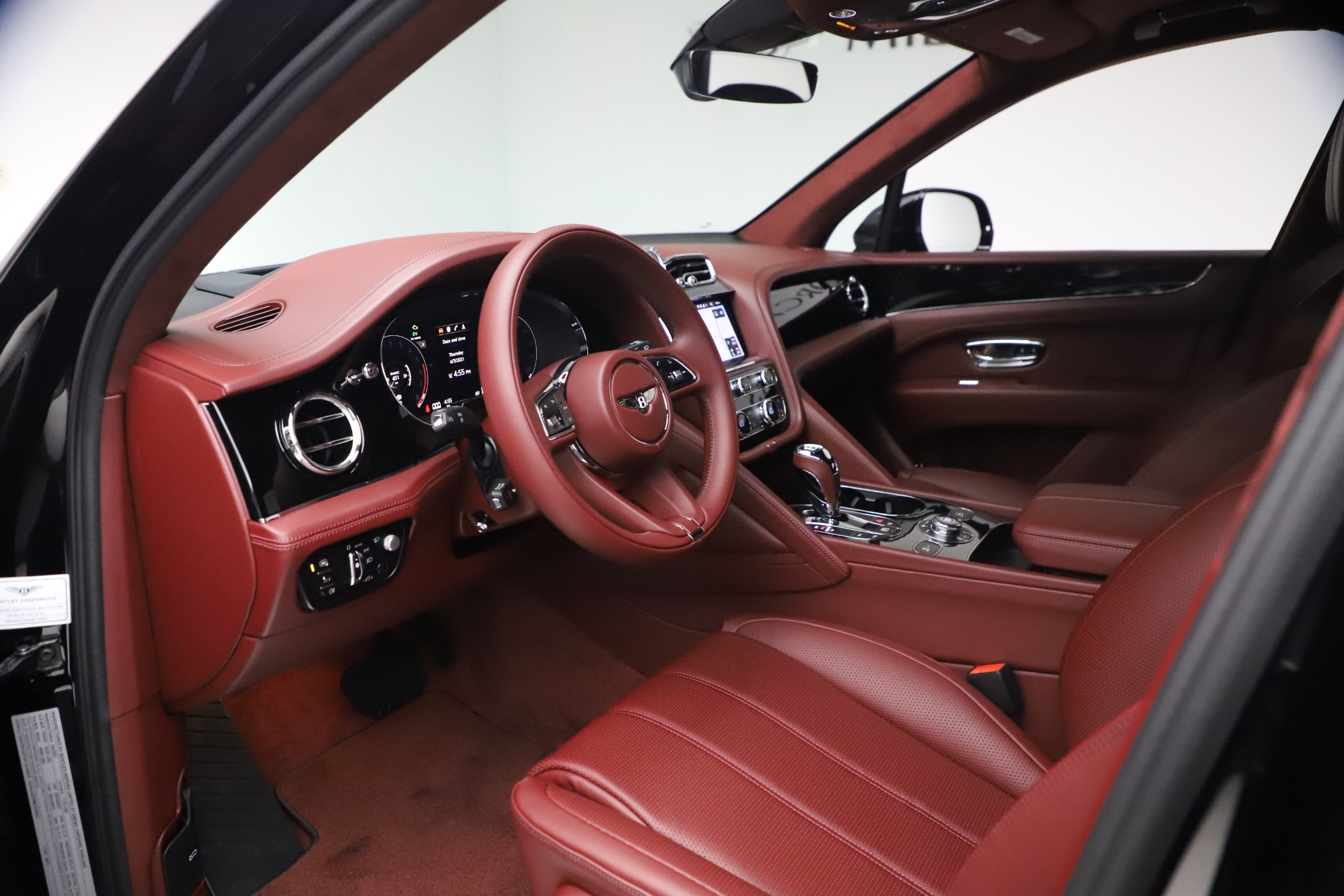 New-2021-Bentley-Bentayga-Hybrid