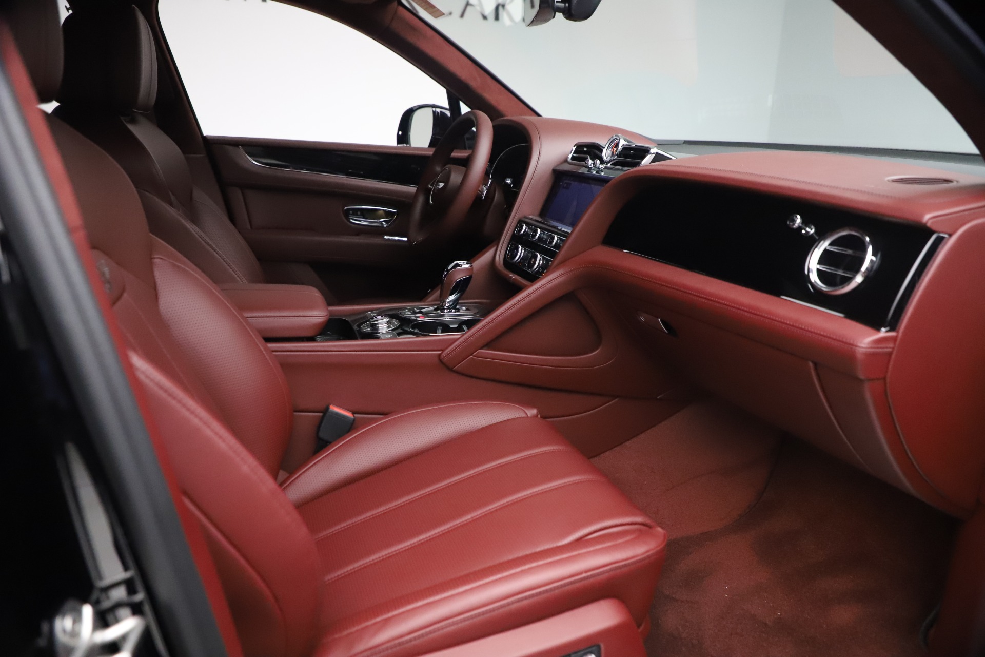 New-2021-Bentley-Bentayga-Hybrid