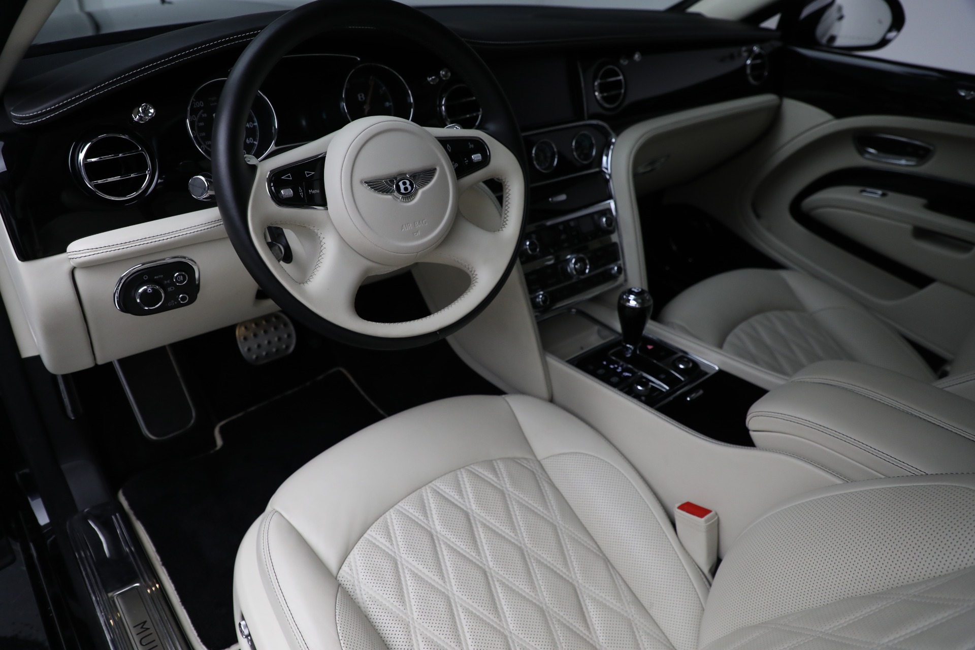 Used-2017-Bentley-Mulsanne