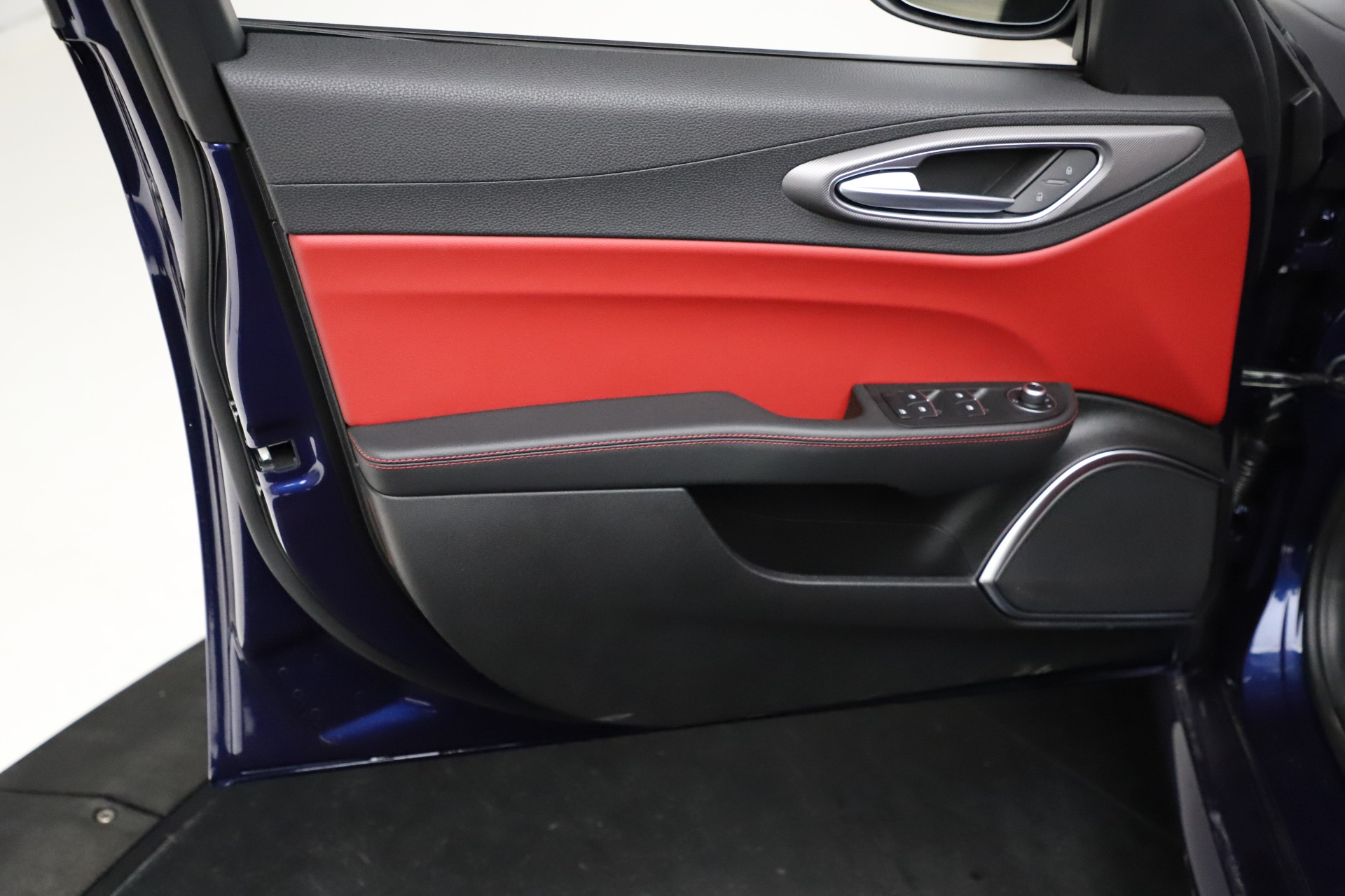 New-2021-Alfa-Romeo-Giulia-Ti-Sport