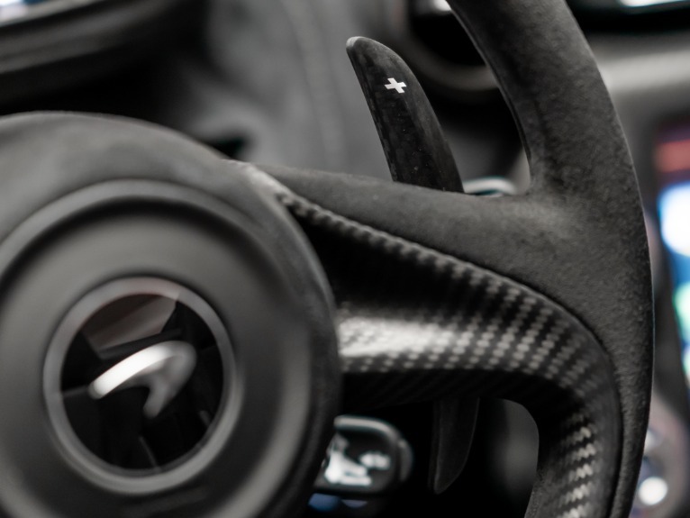 Used-2020-McLaren-720S-Spider-Performance