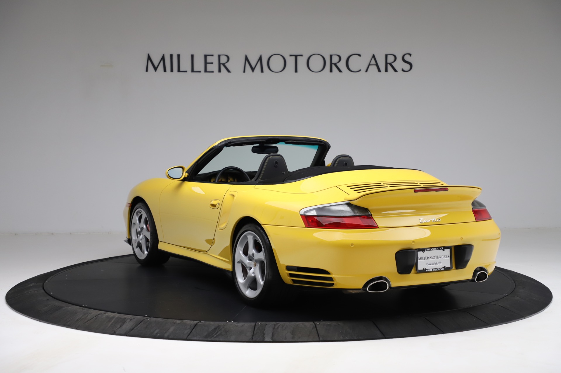 Used-2004-Porsche-911-Turbo