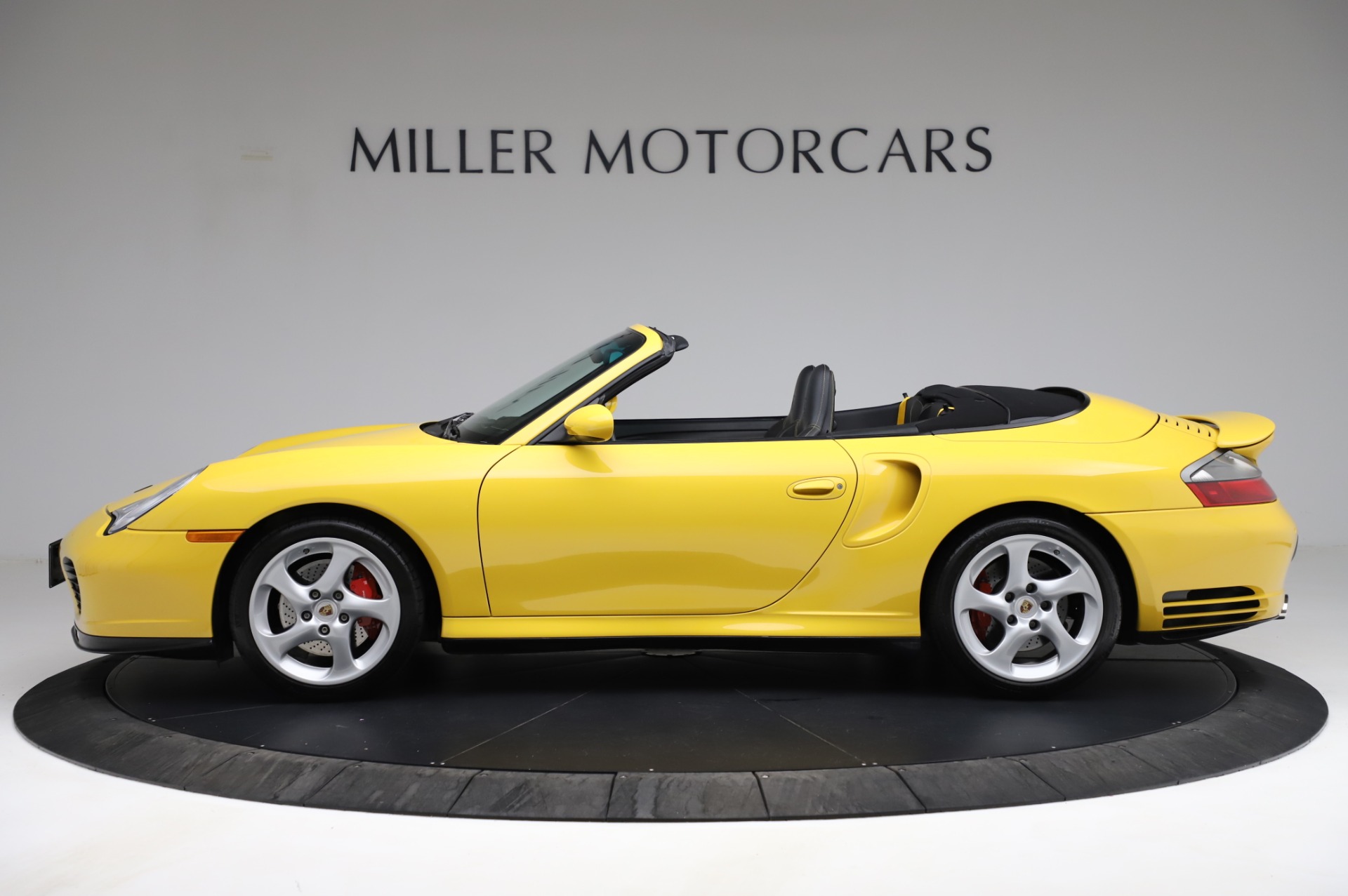Used-2004-Porsche-911-Turbo