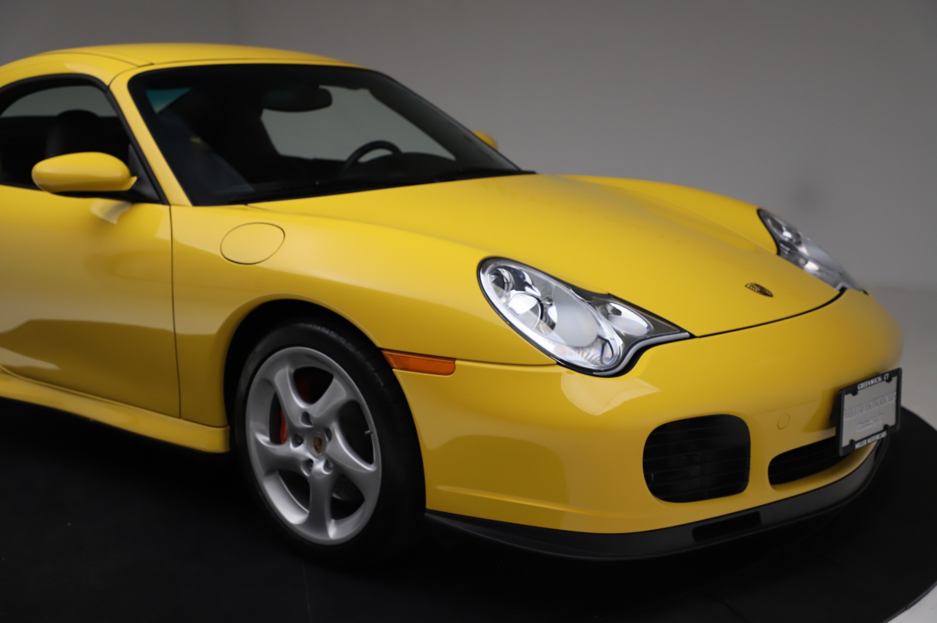 Used-2004-Porsche-911-Turbo