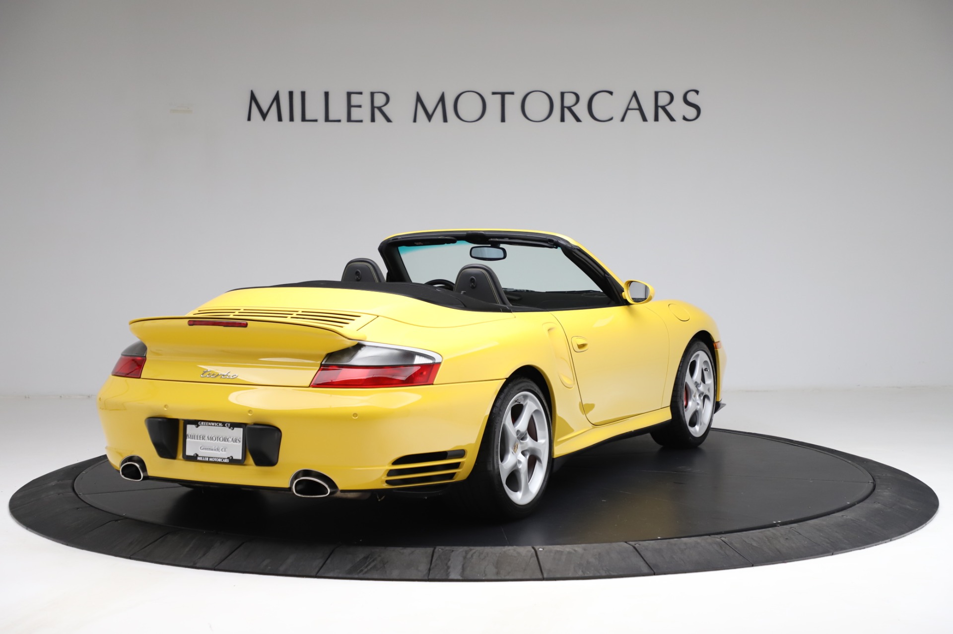 Used-2004-Porsche-911-Turbo