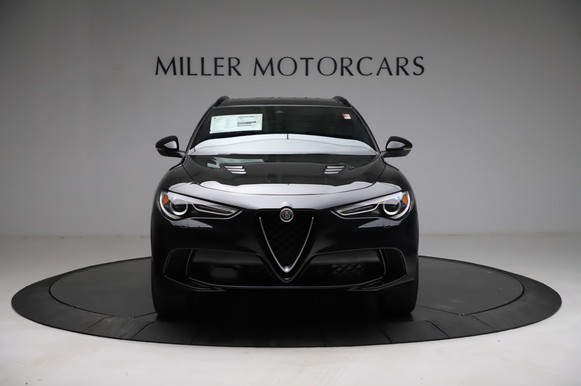 New-2021-Alfa-Romeo-Stelvio-Quadrifoglio