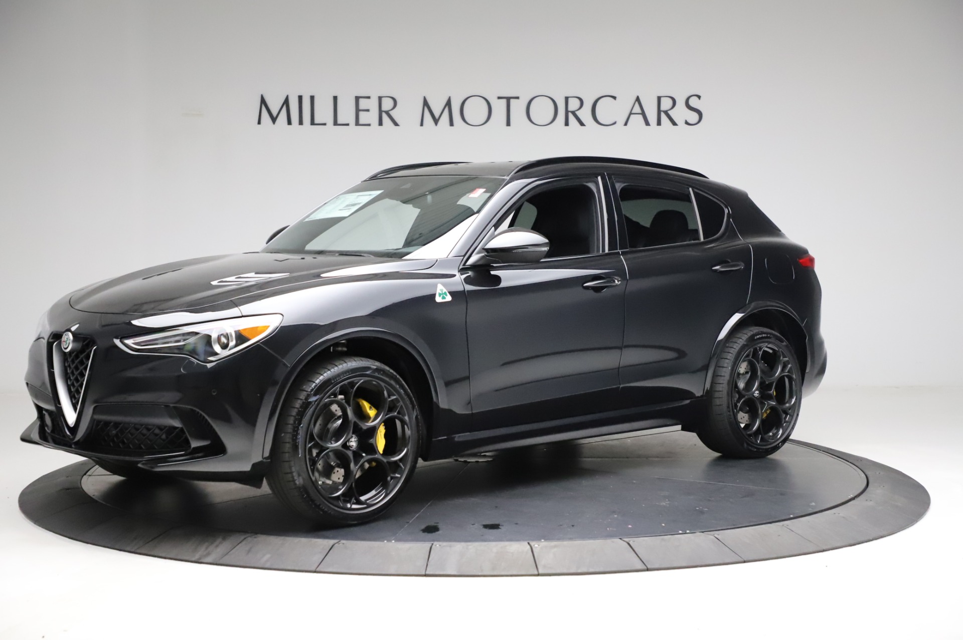 New-2021-Alfa-Romeo-Stelvio-Quadrifoglio