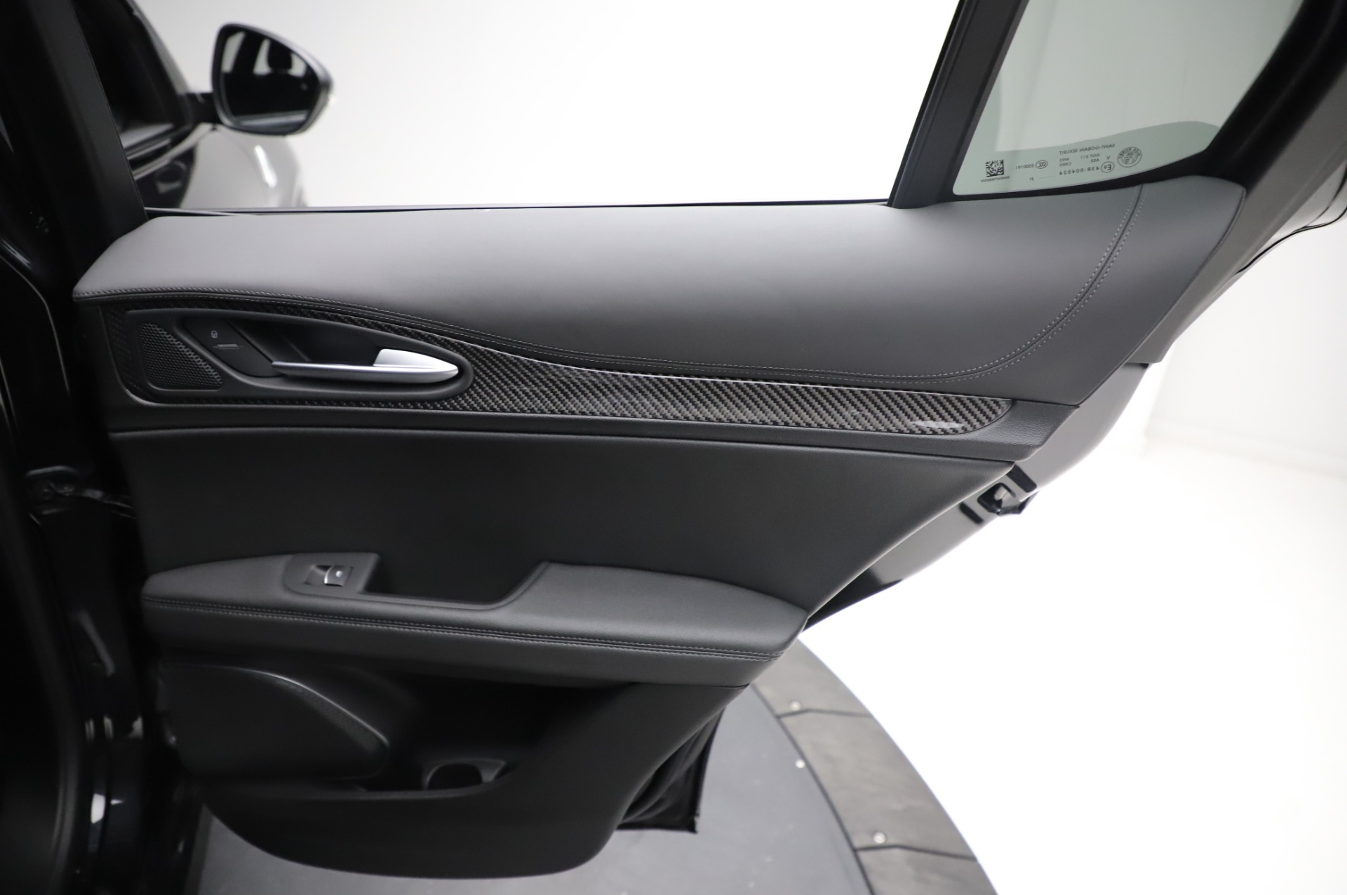 New-2021-Alfa-Romeo-Stelvio-Quadrifoglio