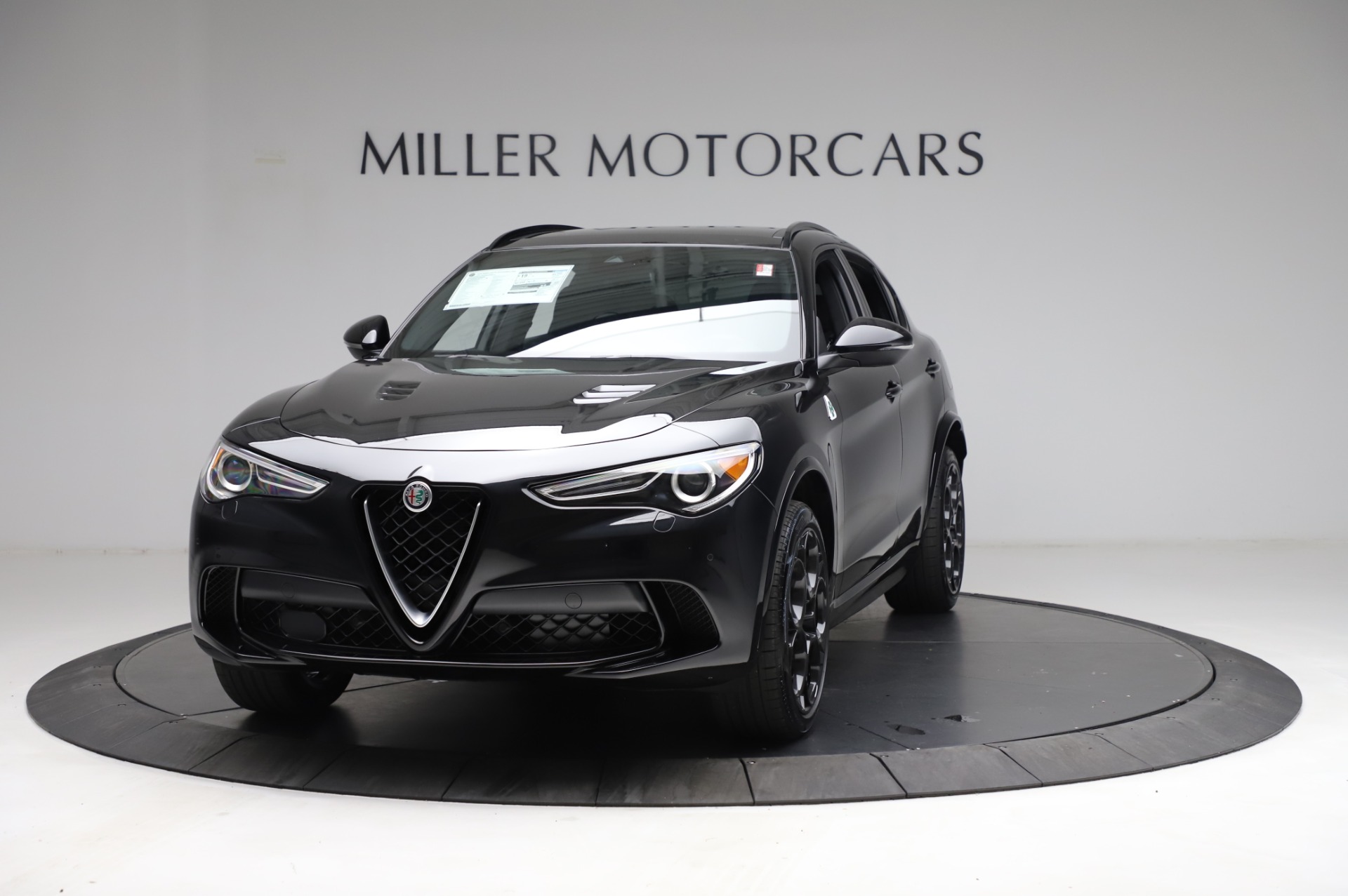 New-2021-Alfa-Romeo-Stelvio-Quadrifoglio