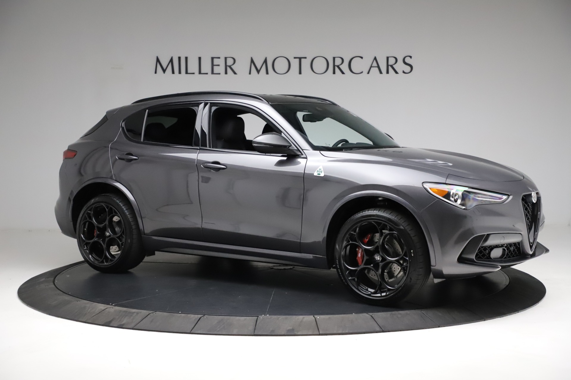 New-2021-Alfa-Romeo-Stelvio-Quadrifoglio