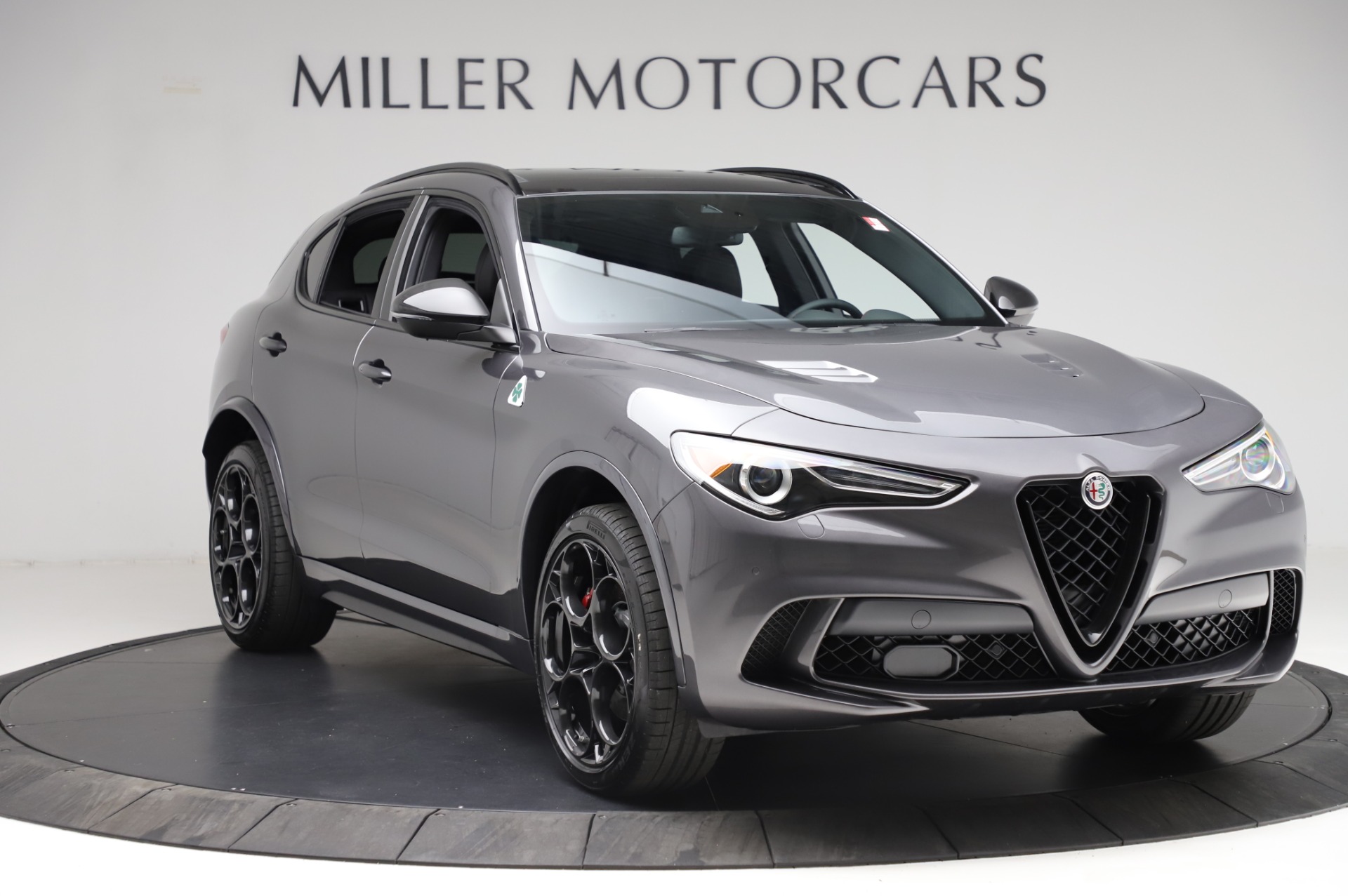 New-2021-Alfa-Romeo-Stelvio-Quadrifoglio