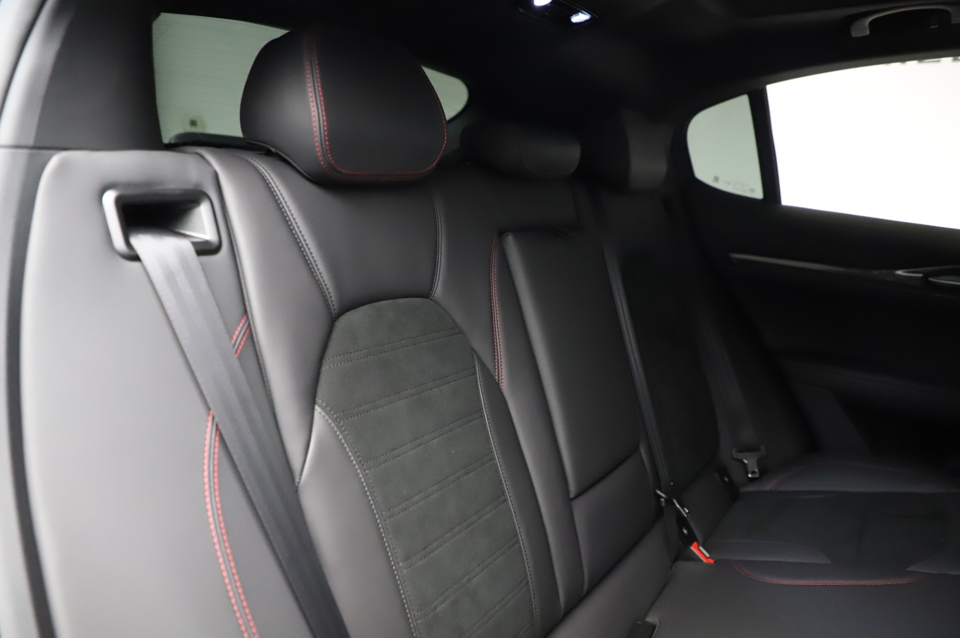 New-2021-Alfa-Romeo-Stelvio-Quadrifoglio