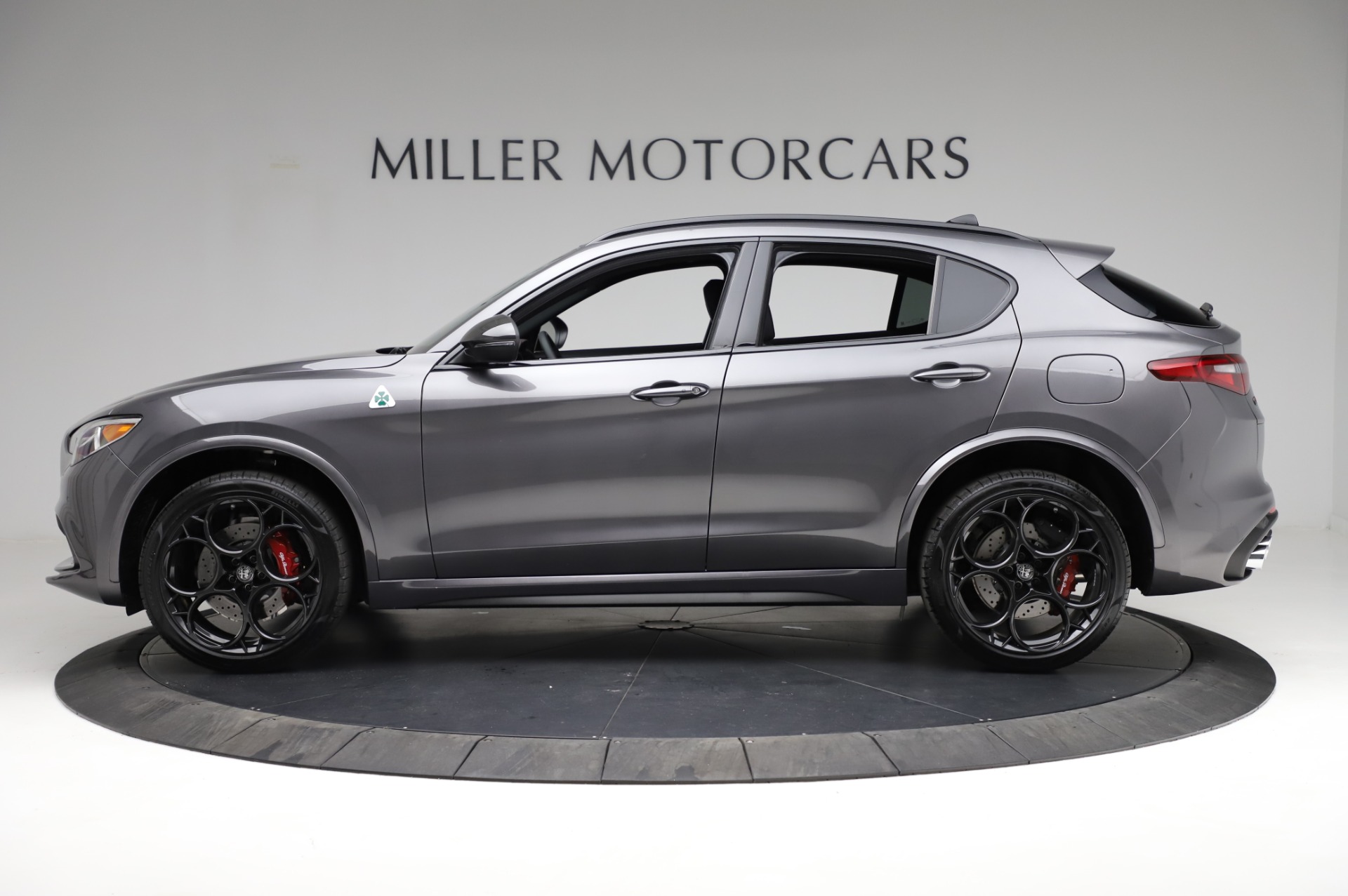 New-2021-Alfa-Romeo-Stelvio-Quadrifoglio