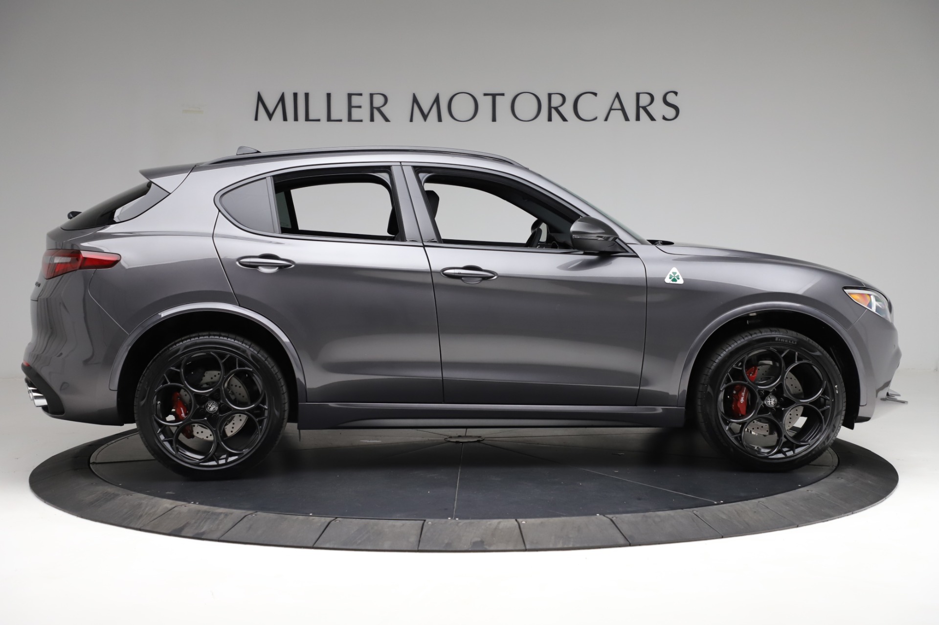New-2021-Alfa-Romeo-Stelvio-Quadrifoglio