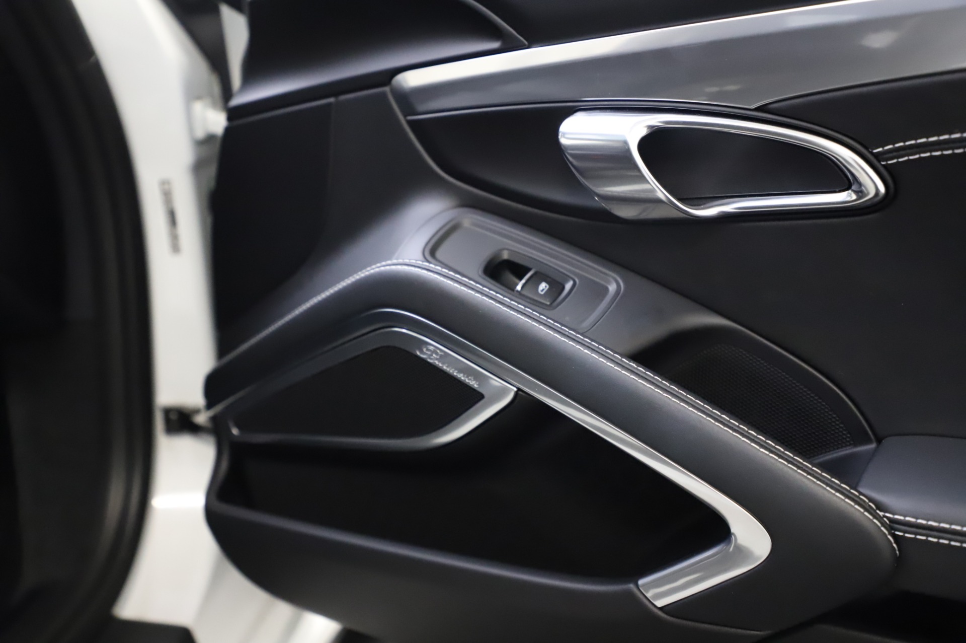 Used-2018-Porsche-911-Turbo