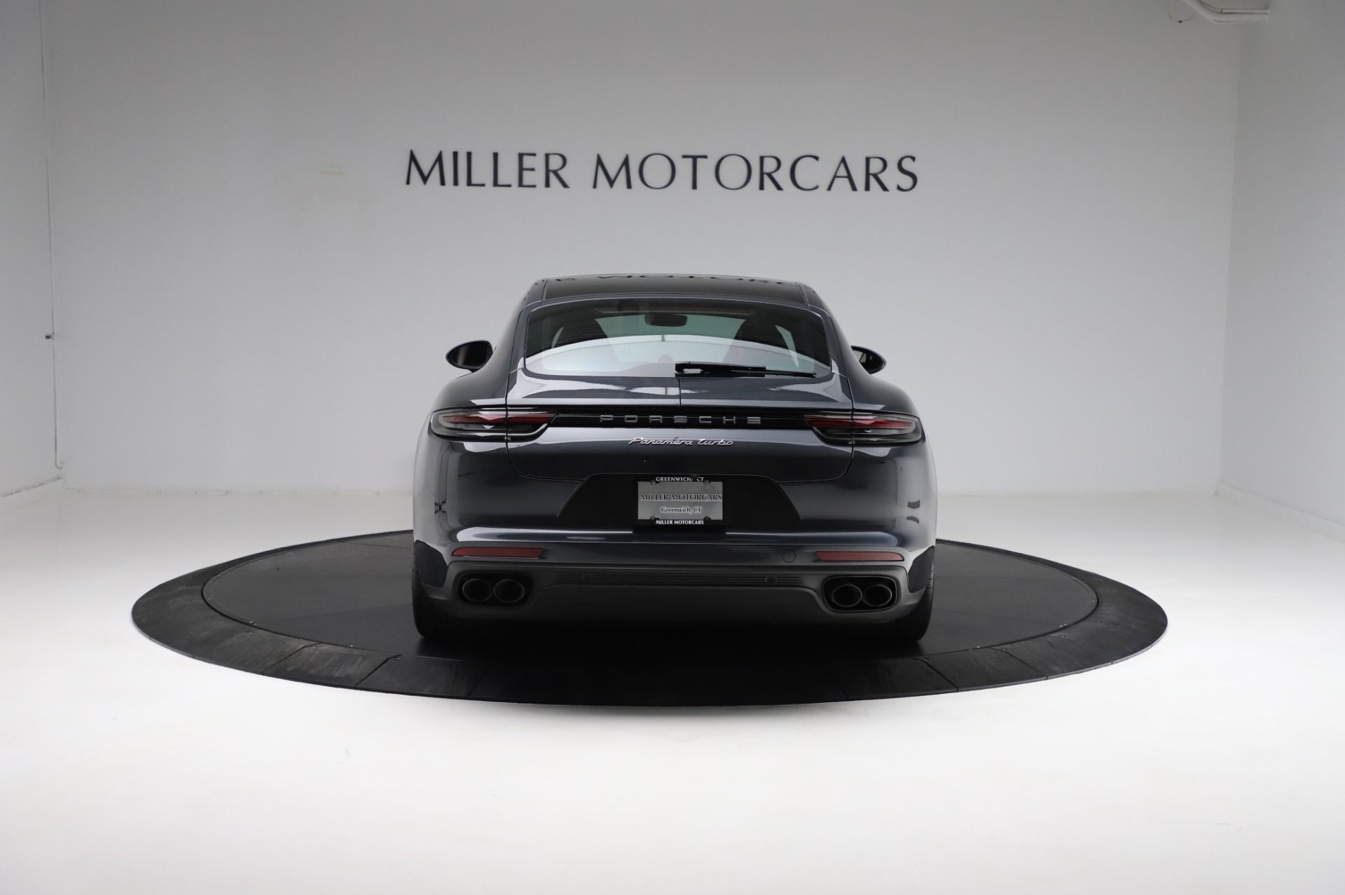 Used-2018-Porsche-Panamera-Turbo