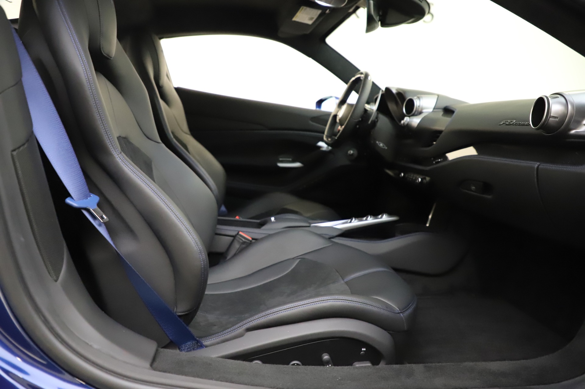 Used-2020-Ferrari-F8-Tributo